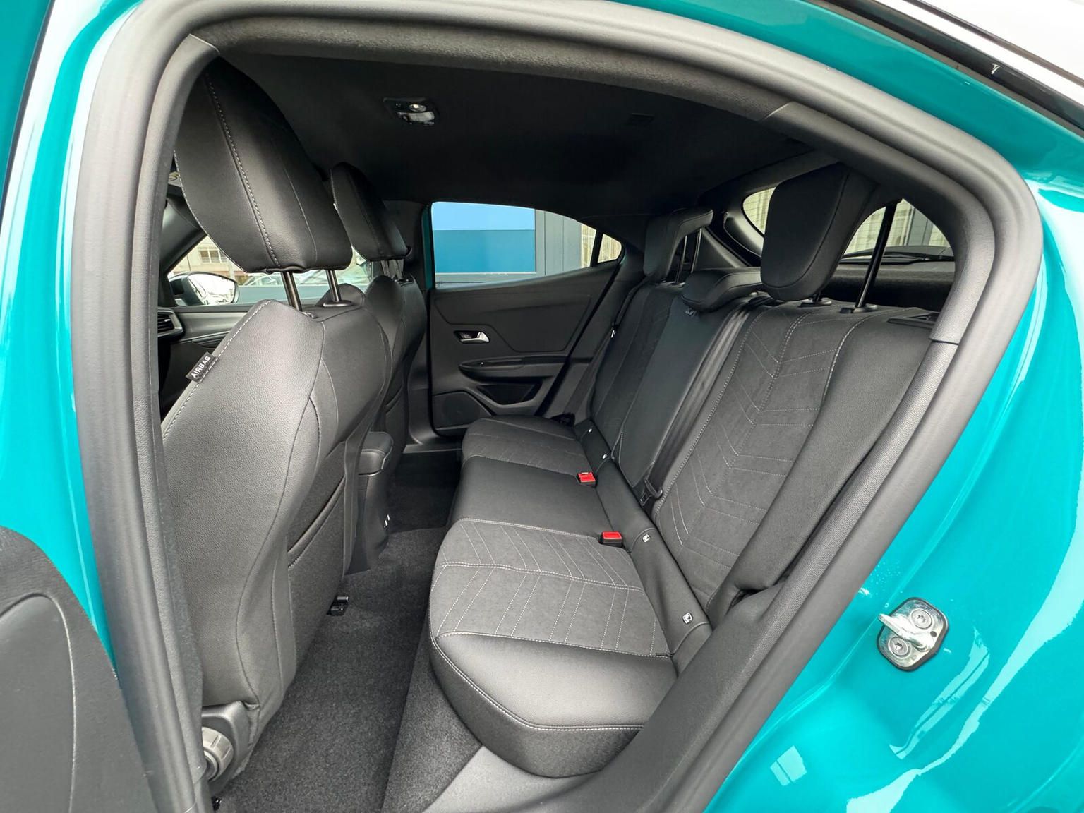OPEL Mokka Electric GS - Long Range (WLTP-Reichweite bis 407KM)
