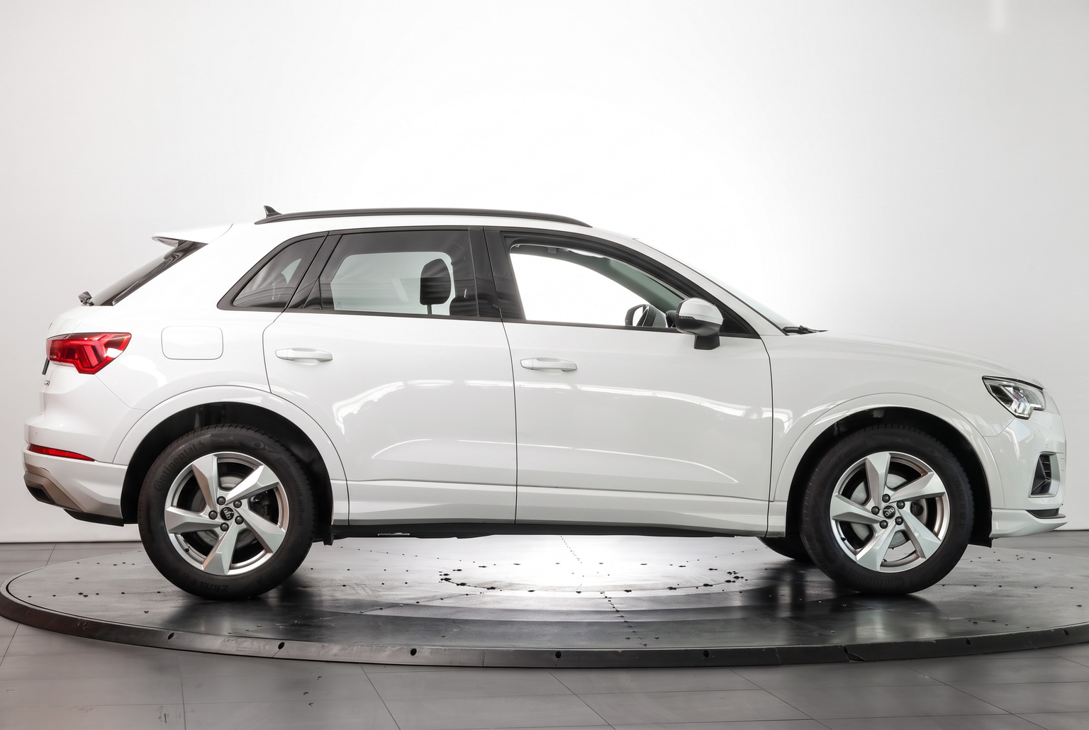 AUDI Q3 35 TDI advanced quattro S-tronic * ACC * MMi+