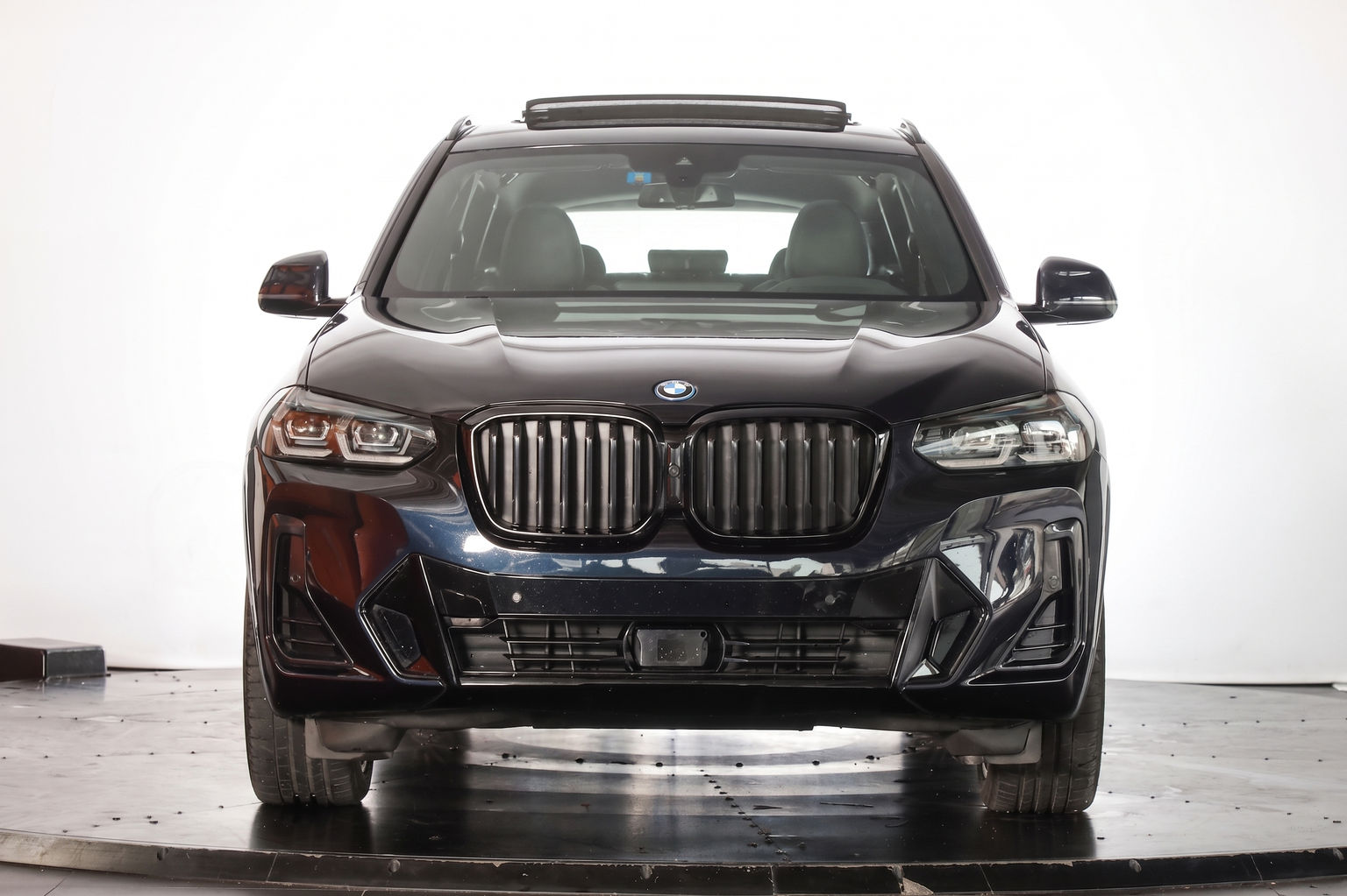 BMW X3 xDrive 30e M Sport Carbonschwarz * Attelage * Driving Assistant Pro
