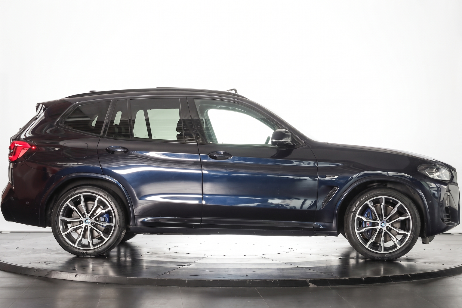 BMW X3 xDrive 30e M Sport Carbonschwarz * Attelage * Driving Assistant Pro