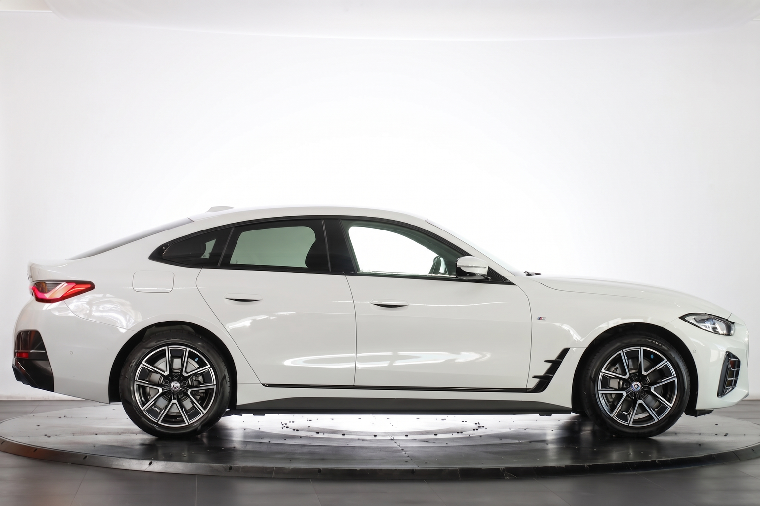 BMW i4 eDrive 35 M Sport Pro