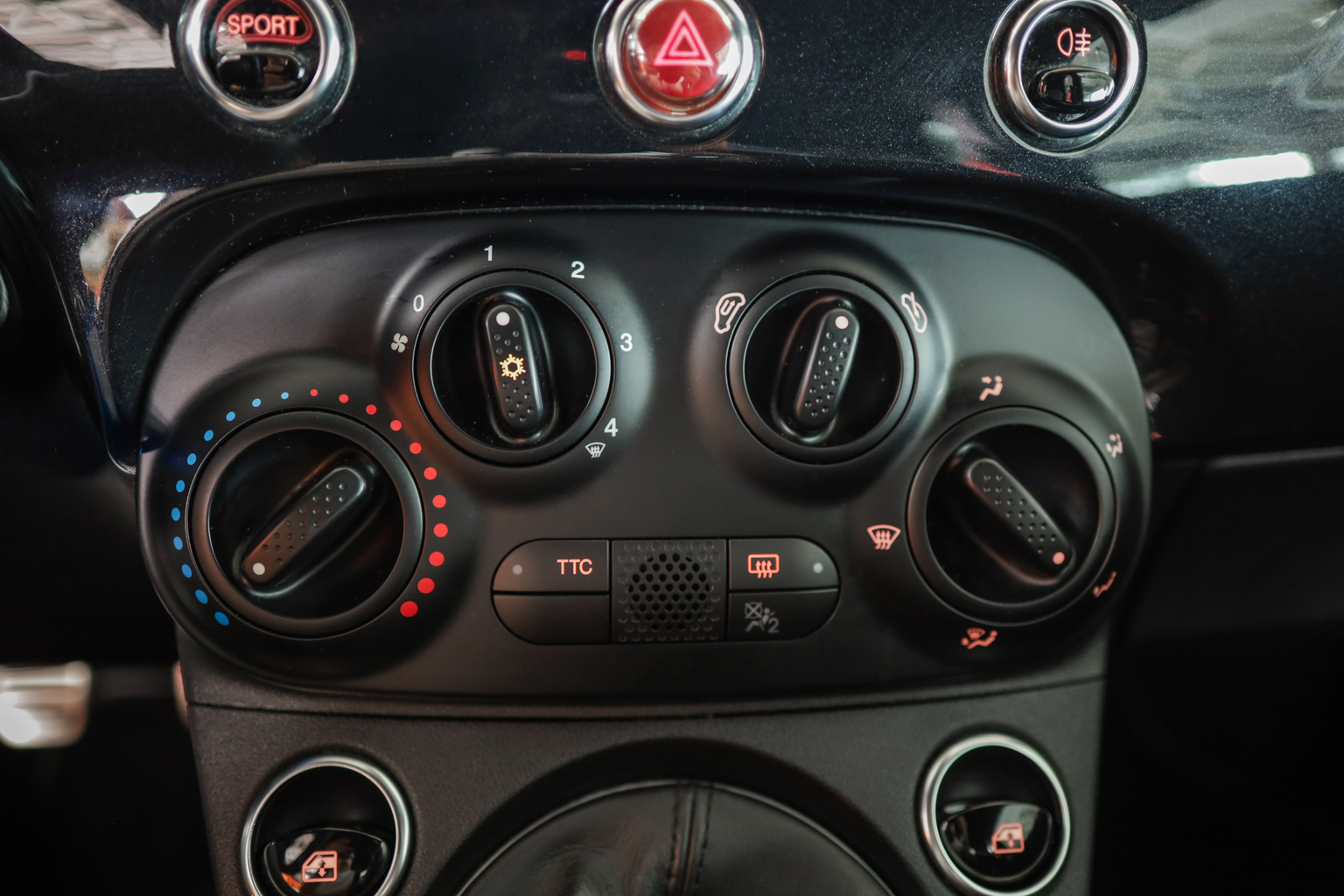FIAT 595 1.4 16V Turbo Abarth