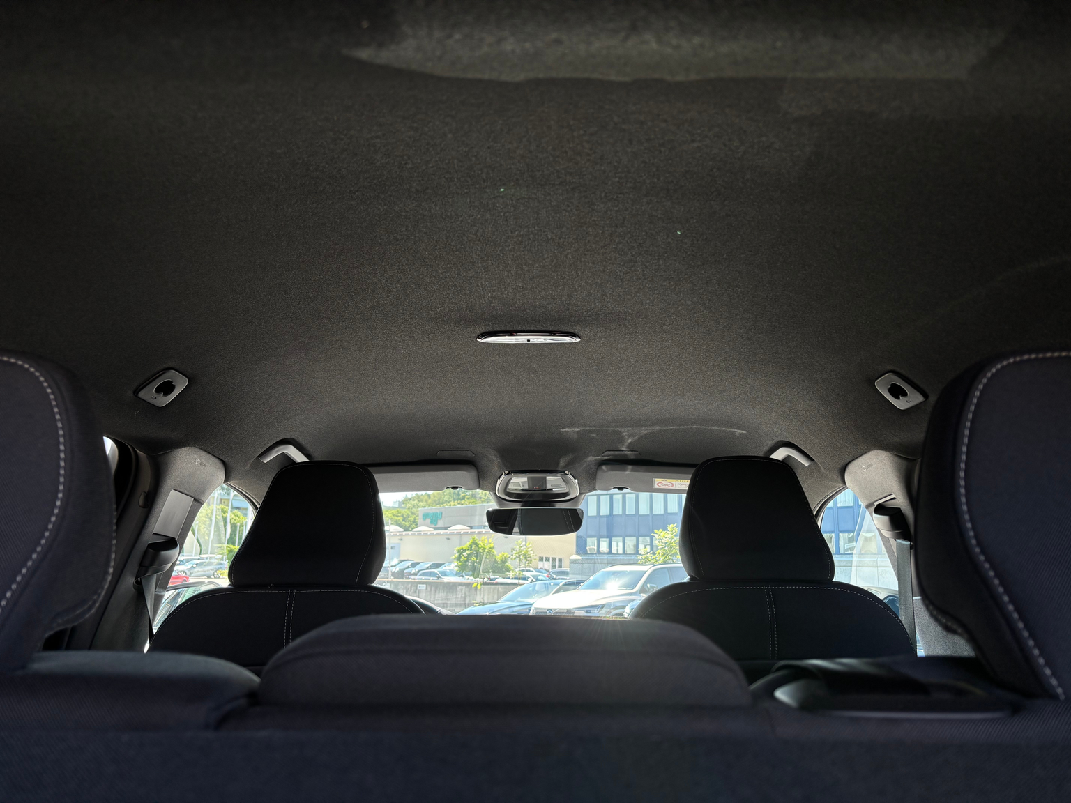 VOLVO XC40 2.0 B4 MH Plus Dark