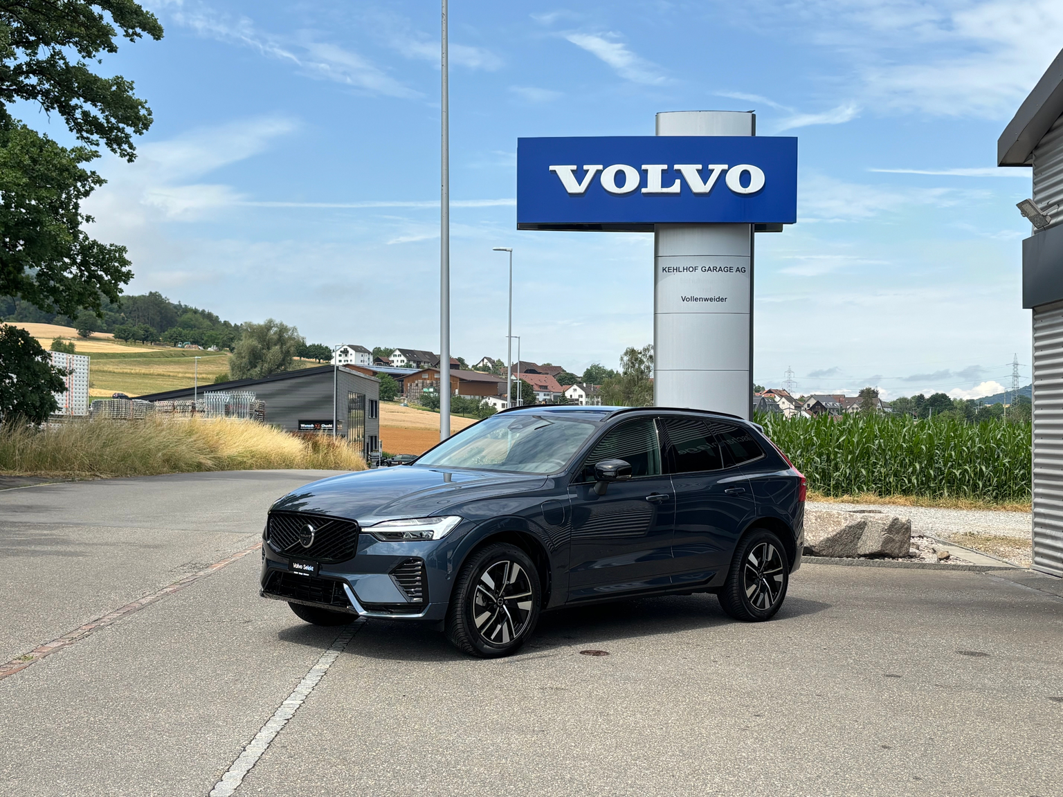 VOLVO XC60 2.0 T6 TE Plus Dark eAWD