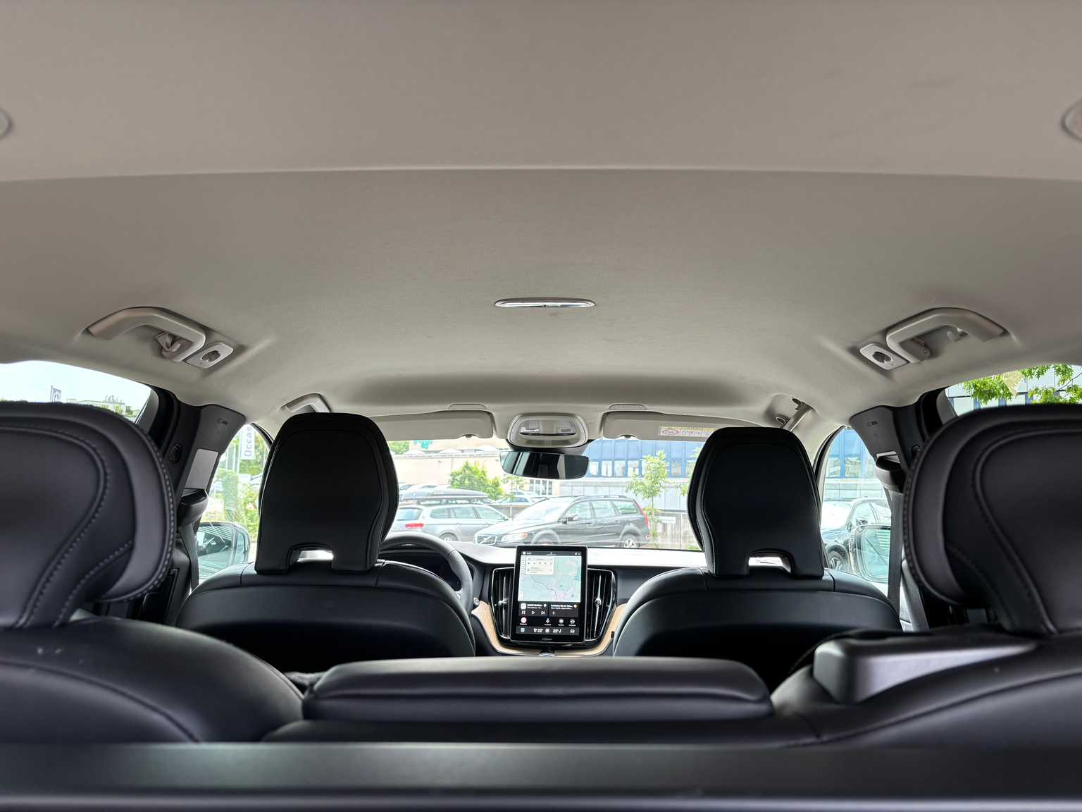 VOLVO XC60 2.0 T6 TE Plus Dark eAWD