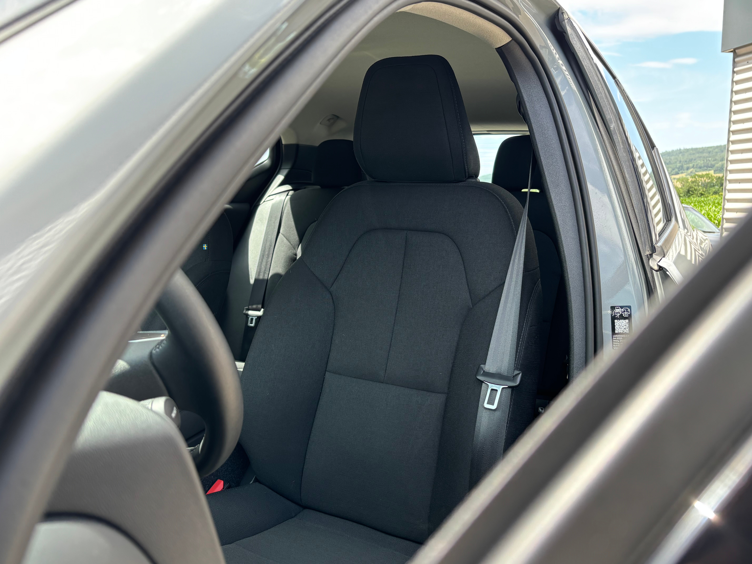 VOLVO XC40 2.0 B3 MH Essential