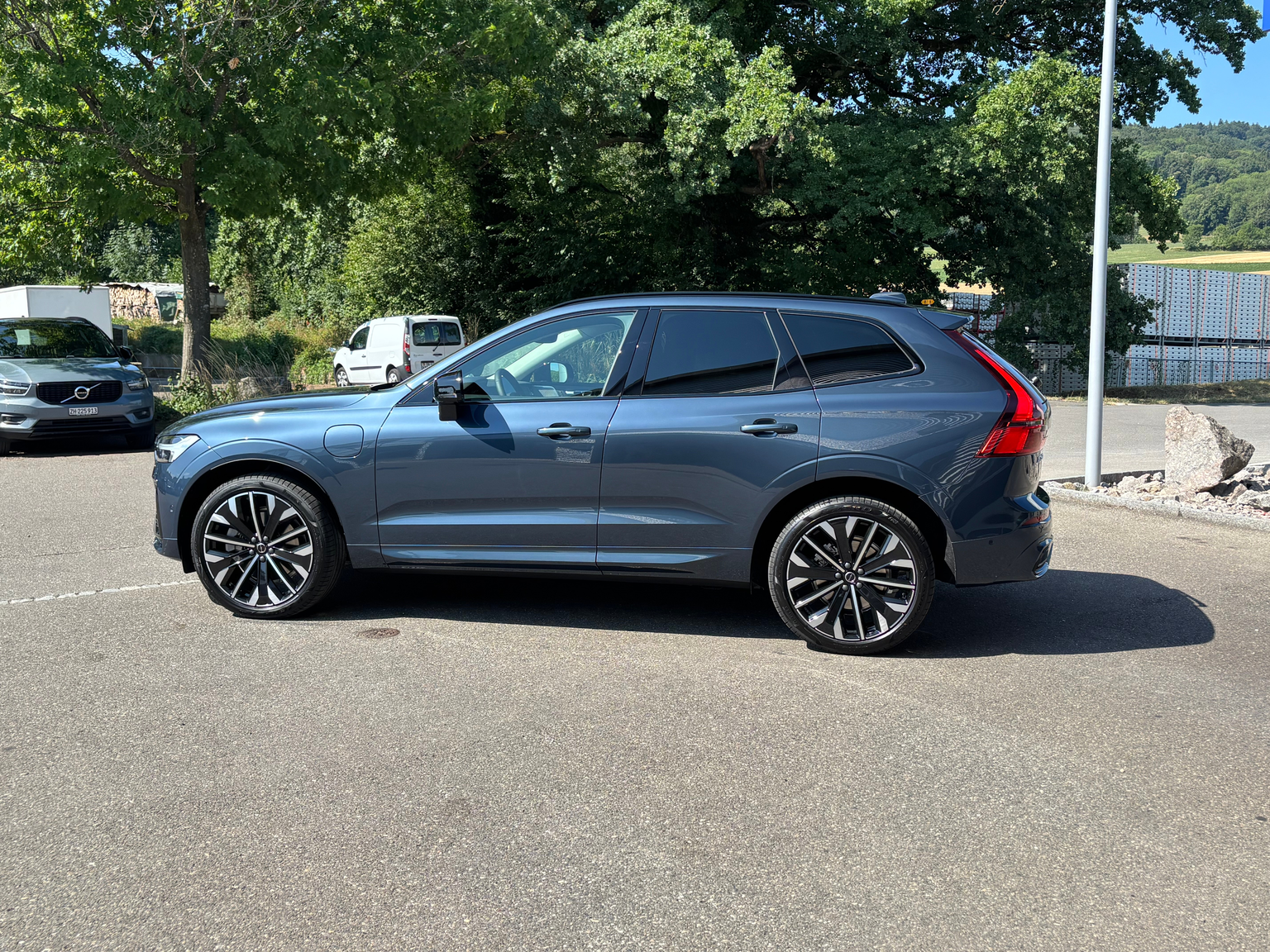 VOLVO XC60 2.0 T8 TE Ultra Dark eAWD