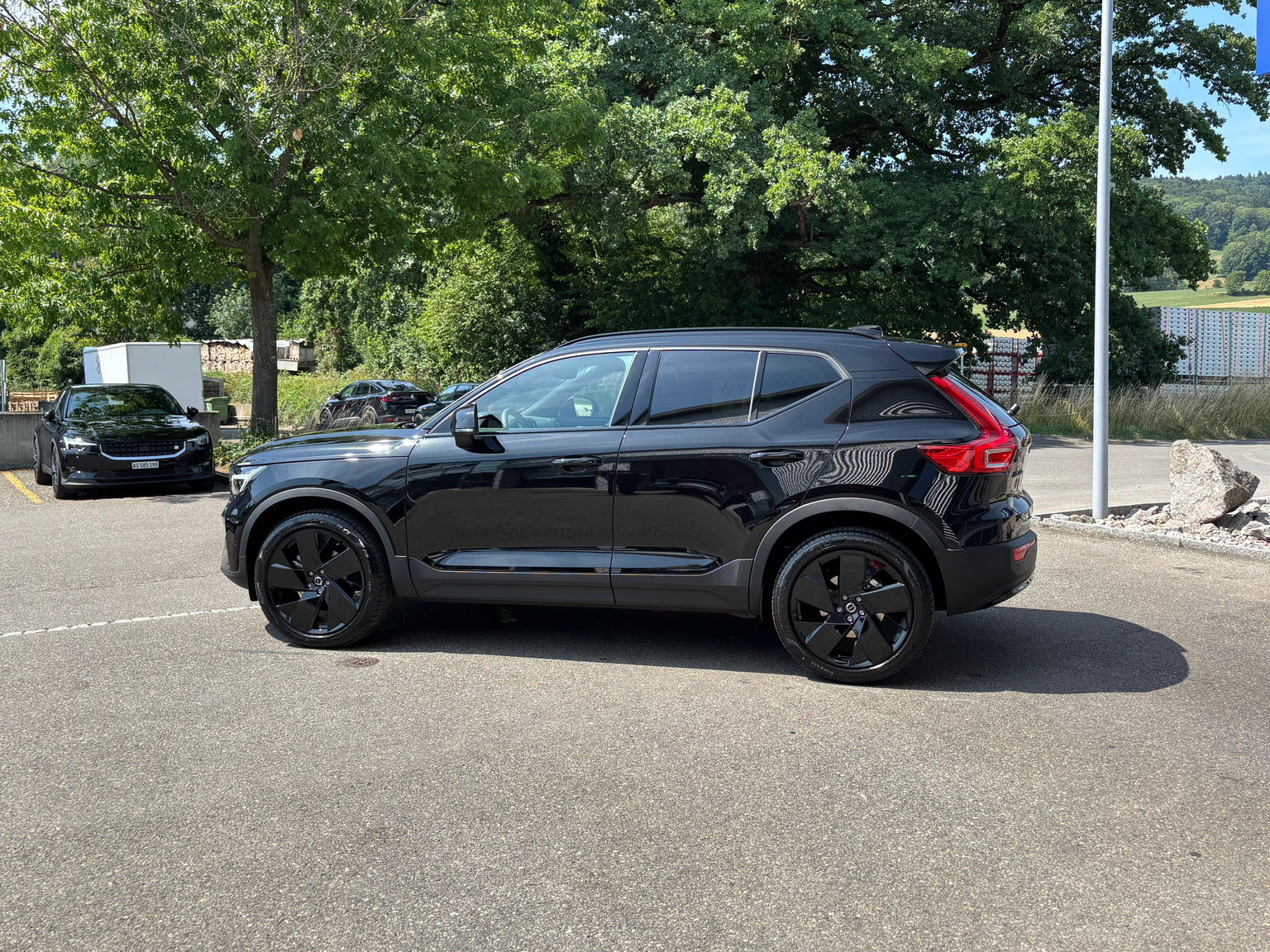 VOLVO XC40 2.0 B4 MH Black Edition