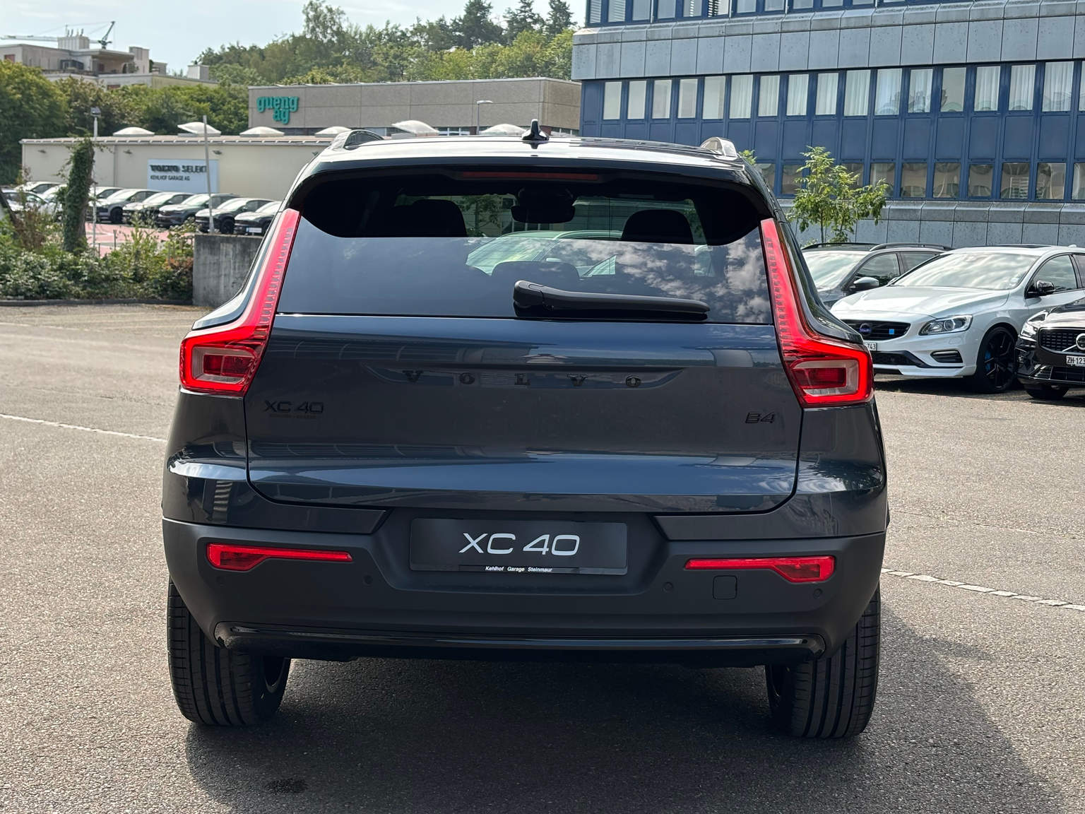 VOLVO XC40 2.0 B4 MH Black Edition