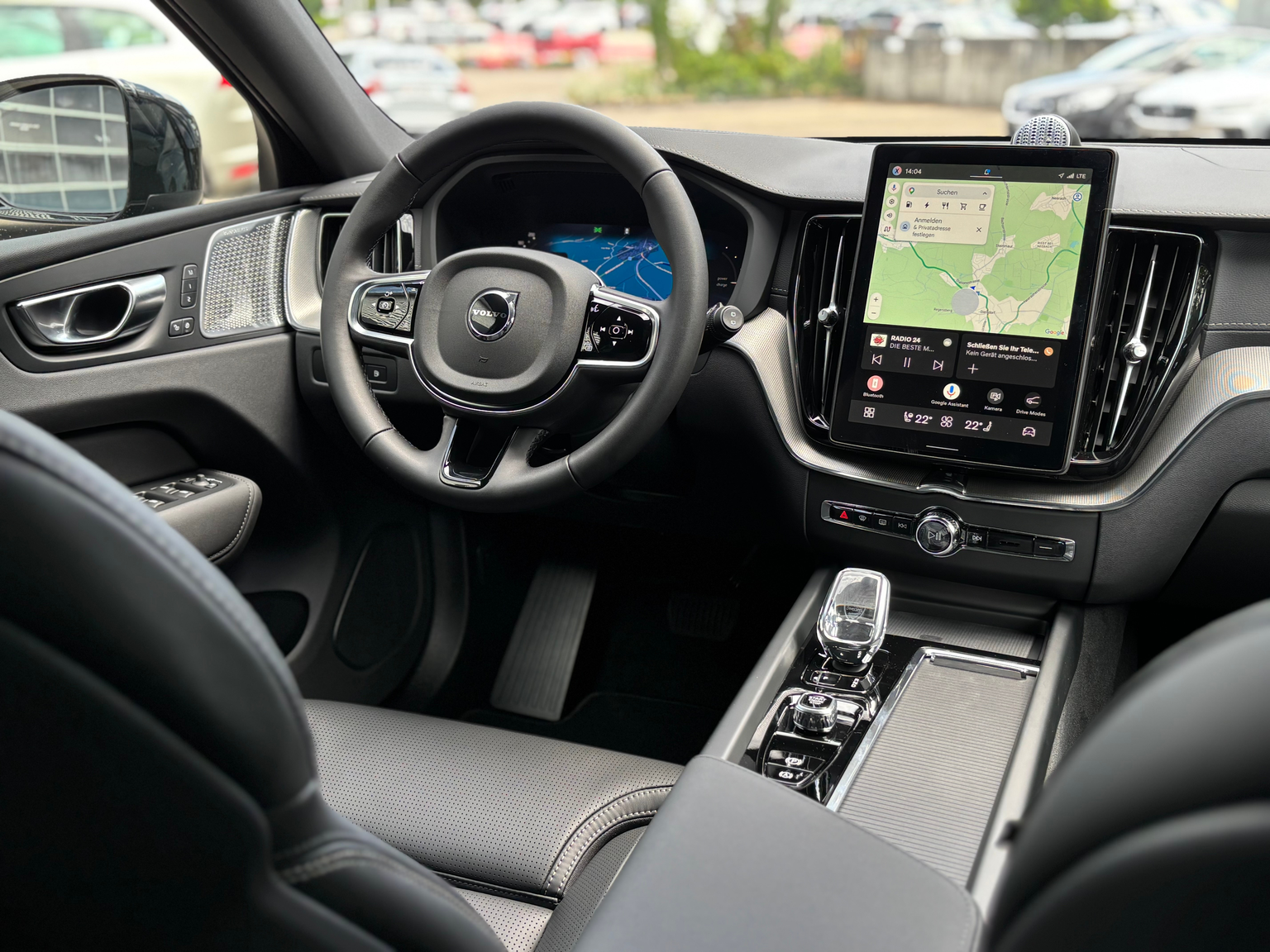 VOLVO XC60 2.0 T8 TE Black Edition eAWD