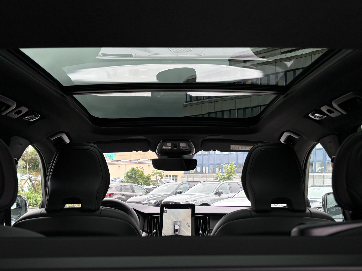 VOLVO XC60 2.0 T8 TE Black Edition eAWD