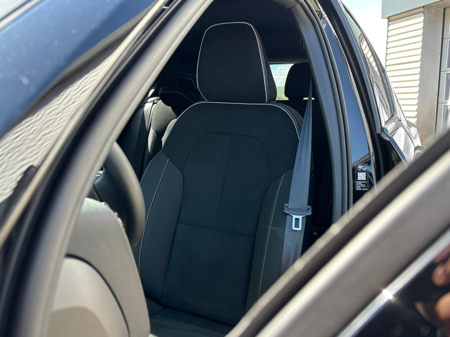 VOLVO EX40 Twin XCENTRIC Edition AWD