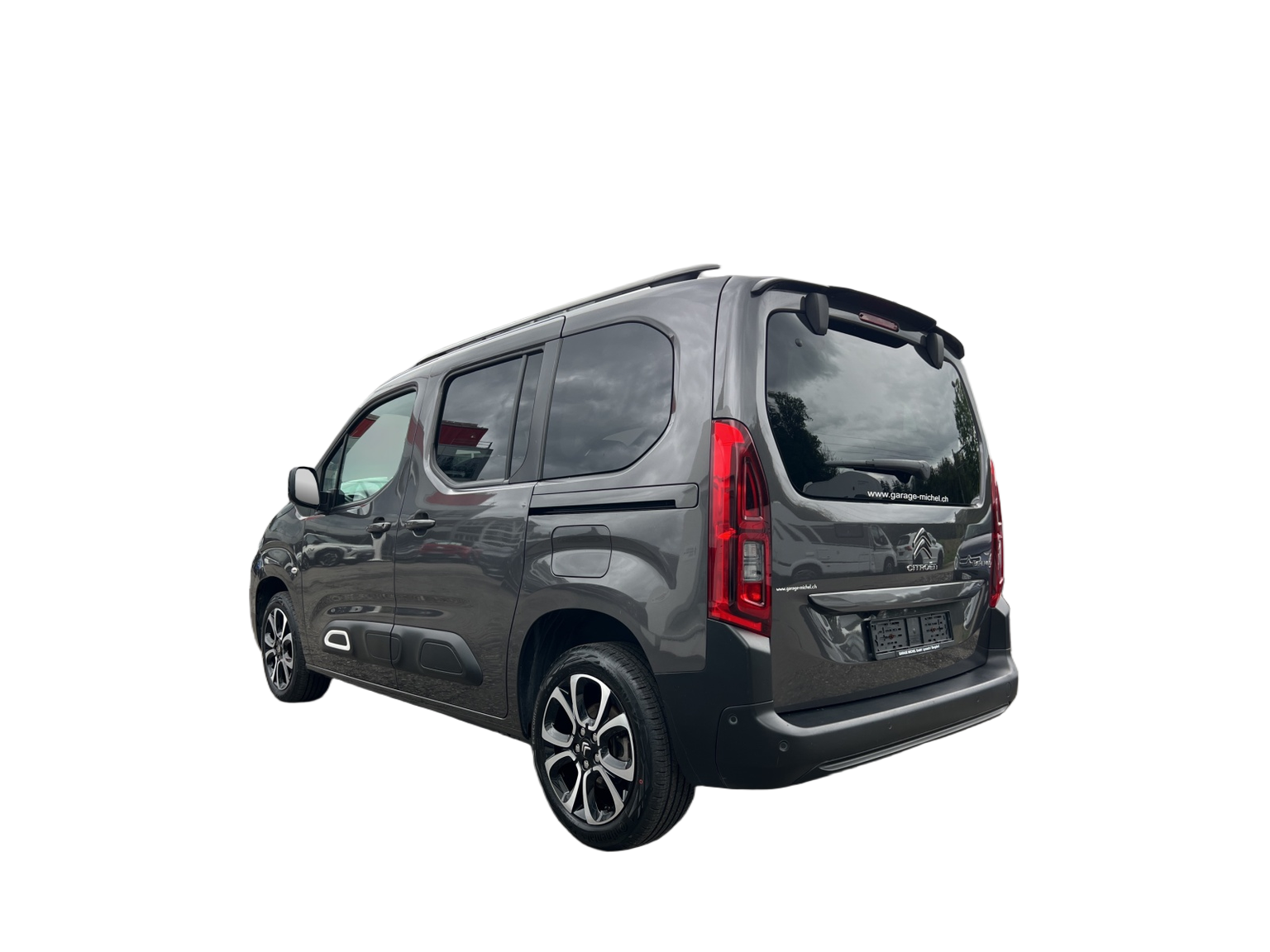 CITROEN Berlingo 1.5 BlueHDi 130 Shine EAT8 / Rückfahrkamera / Totwinkelassistent / inkl. Winterräder / CH-Herstellergarantie