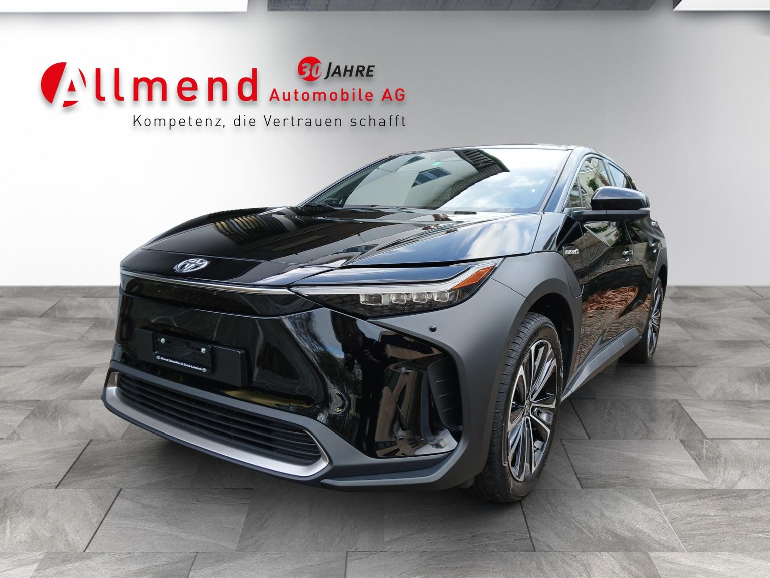 TOYOTA 11 kW Premium AWD