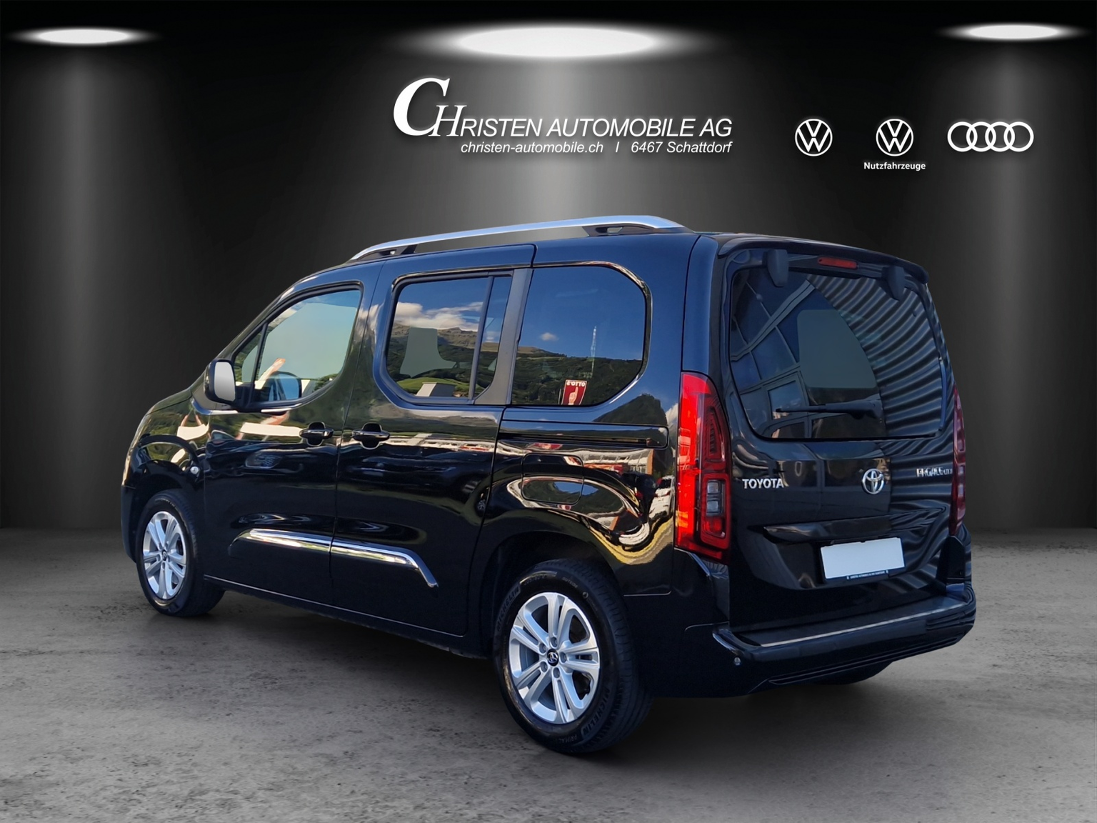 TOYOTA Proace City Verso 1.2 Trend Medium Automatik