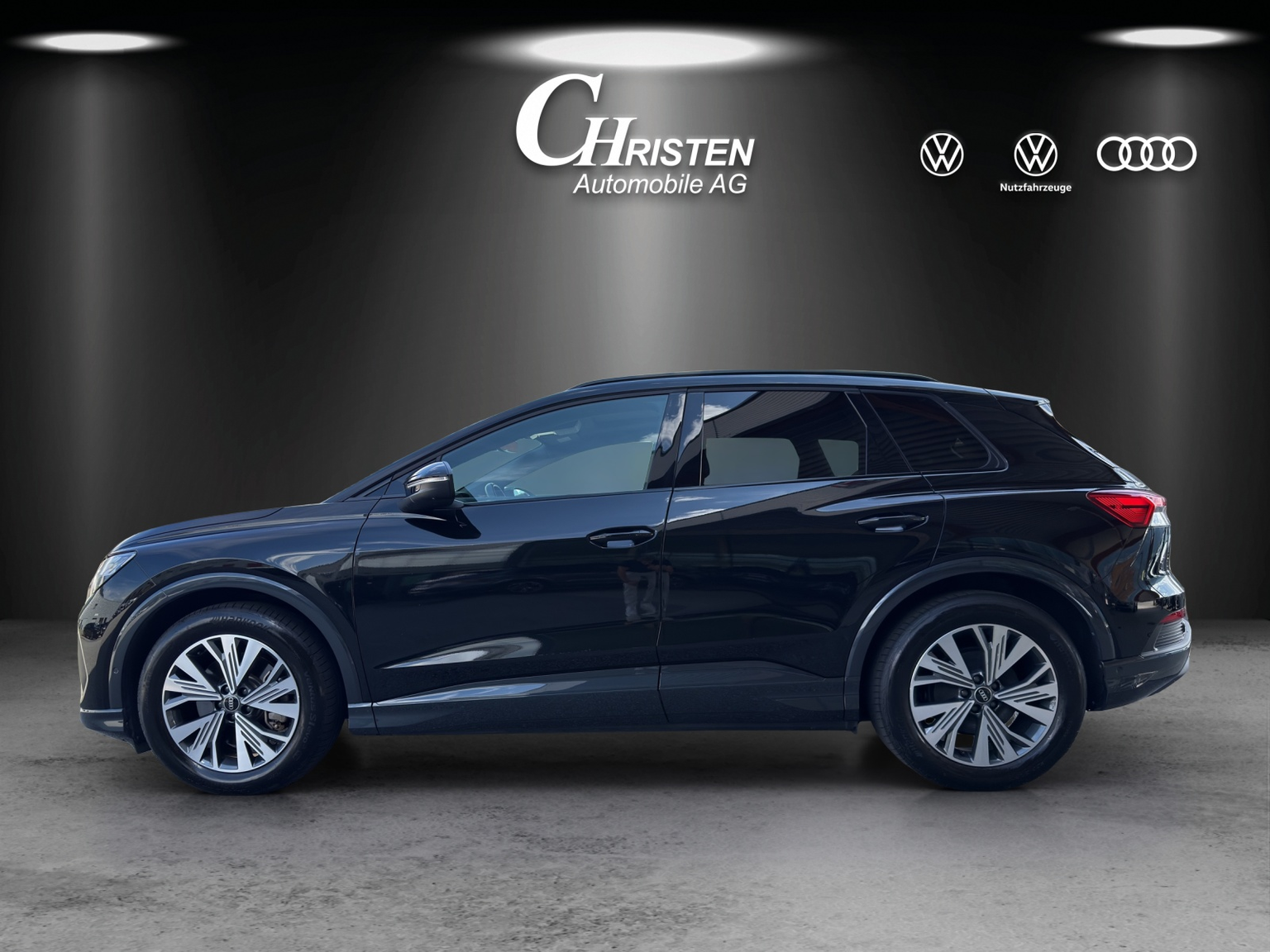 AUDI Q4 e-tron 40