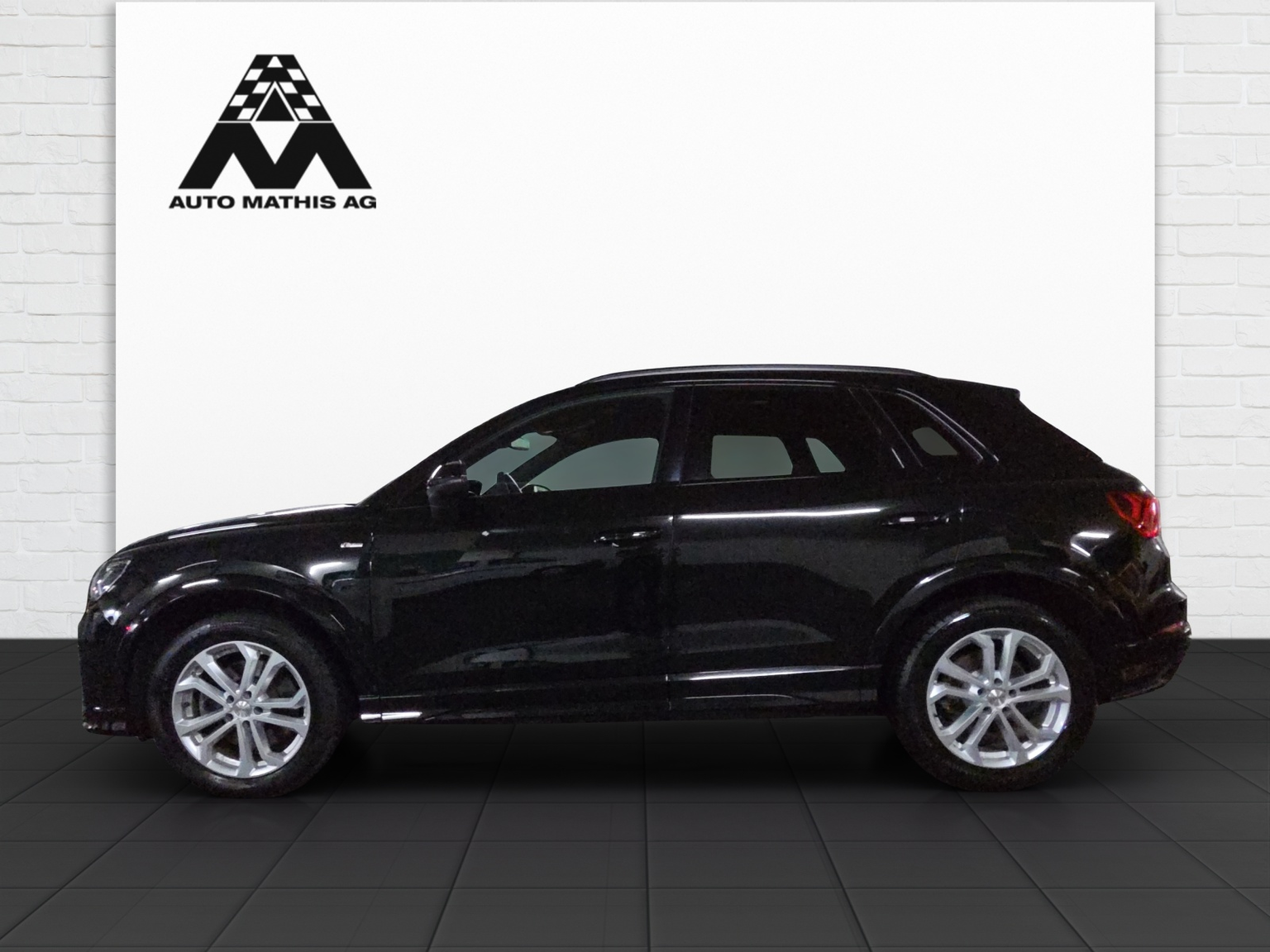 AUDI Q3 45 TFSI S line quattro S-tronic