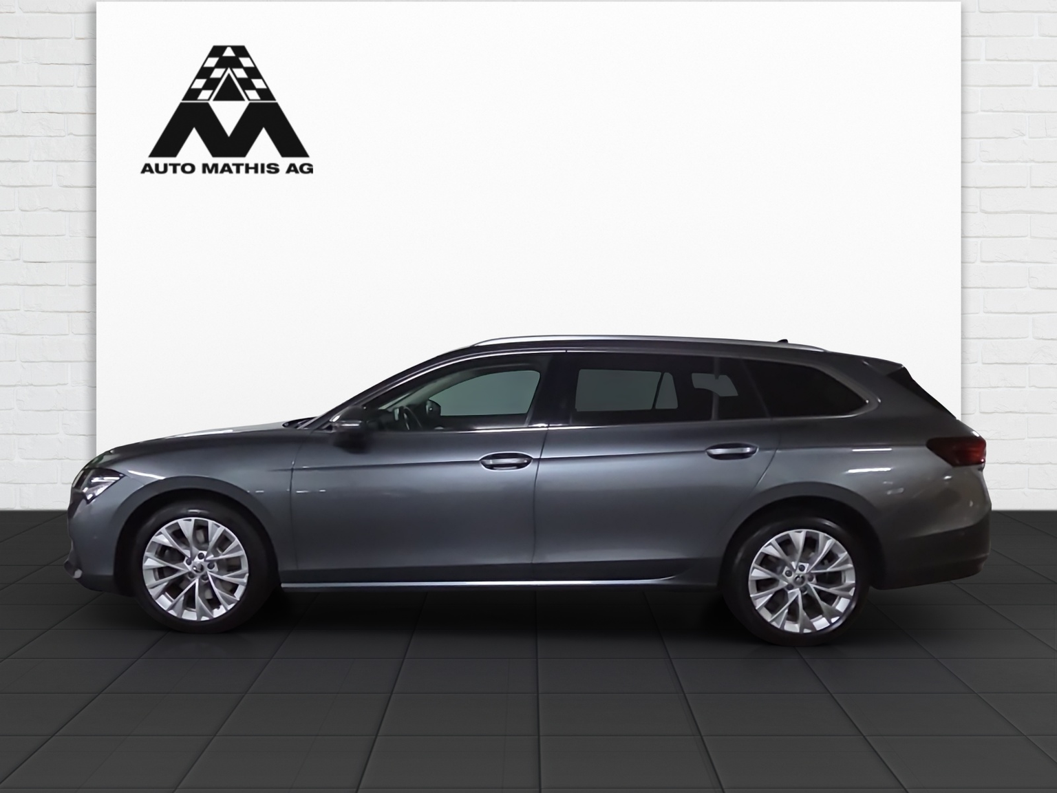 SKODA Superb Combi 2.0 TDi L&K 4x4 DSG