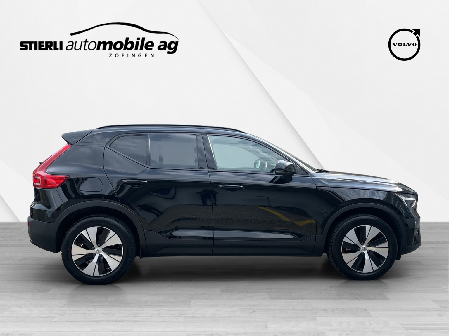 VOLVO XC40 1.5 T5 PiH Plus Dark