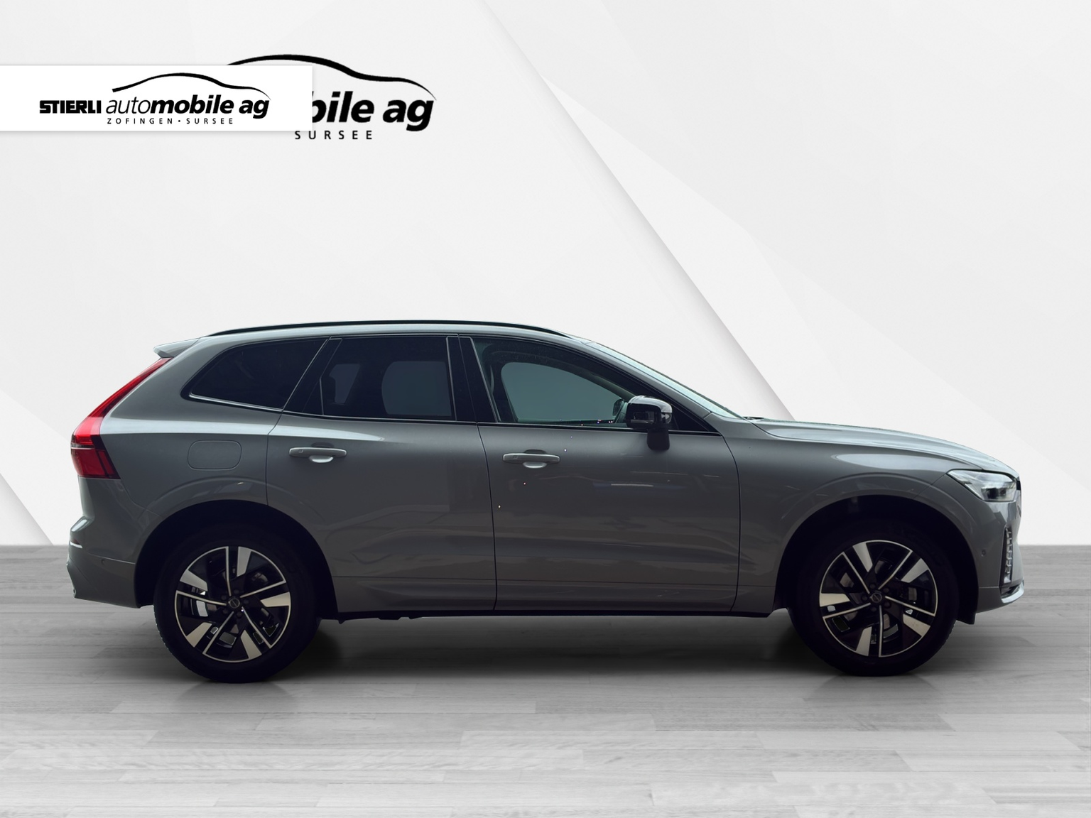 VOLVO XC60 2.0 B5 MH Plus Dark AWD