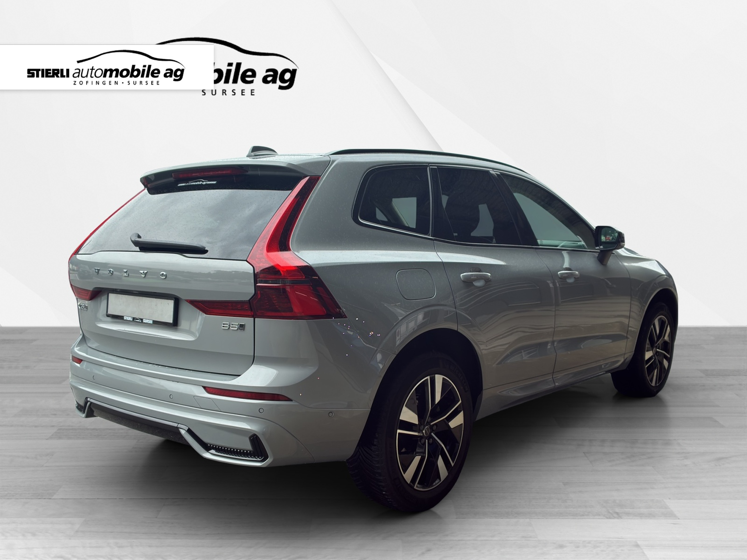 VOLVO XC60 2.0 B5 MH Plus Dark AWD