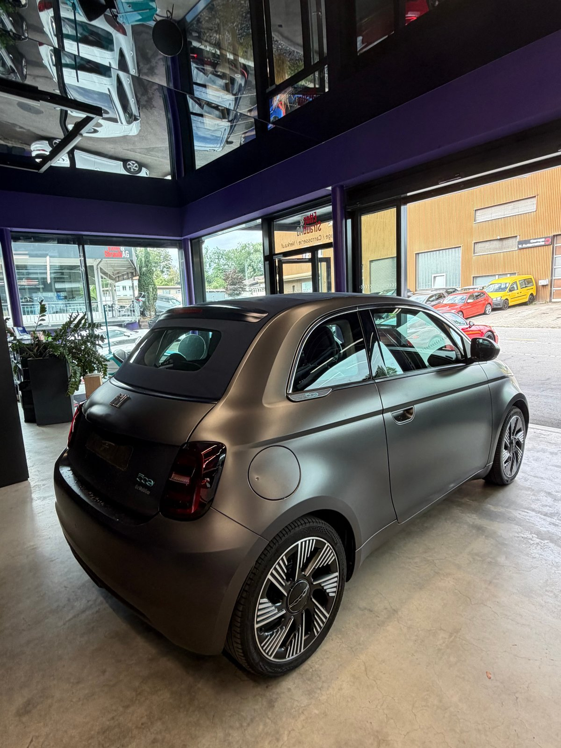 Vehicle Image