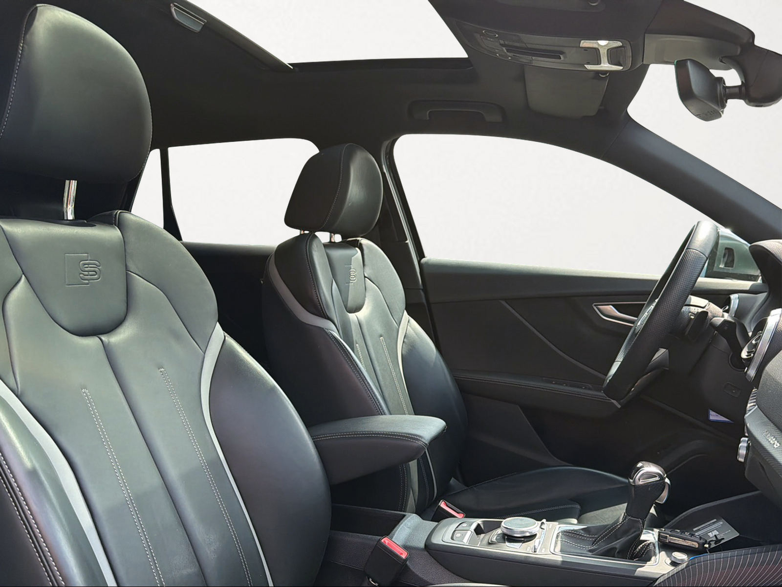 AUDI SQ2 TFSI quattro S-tronic