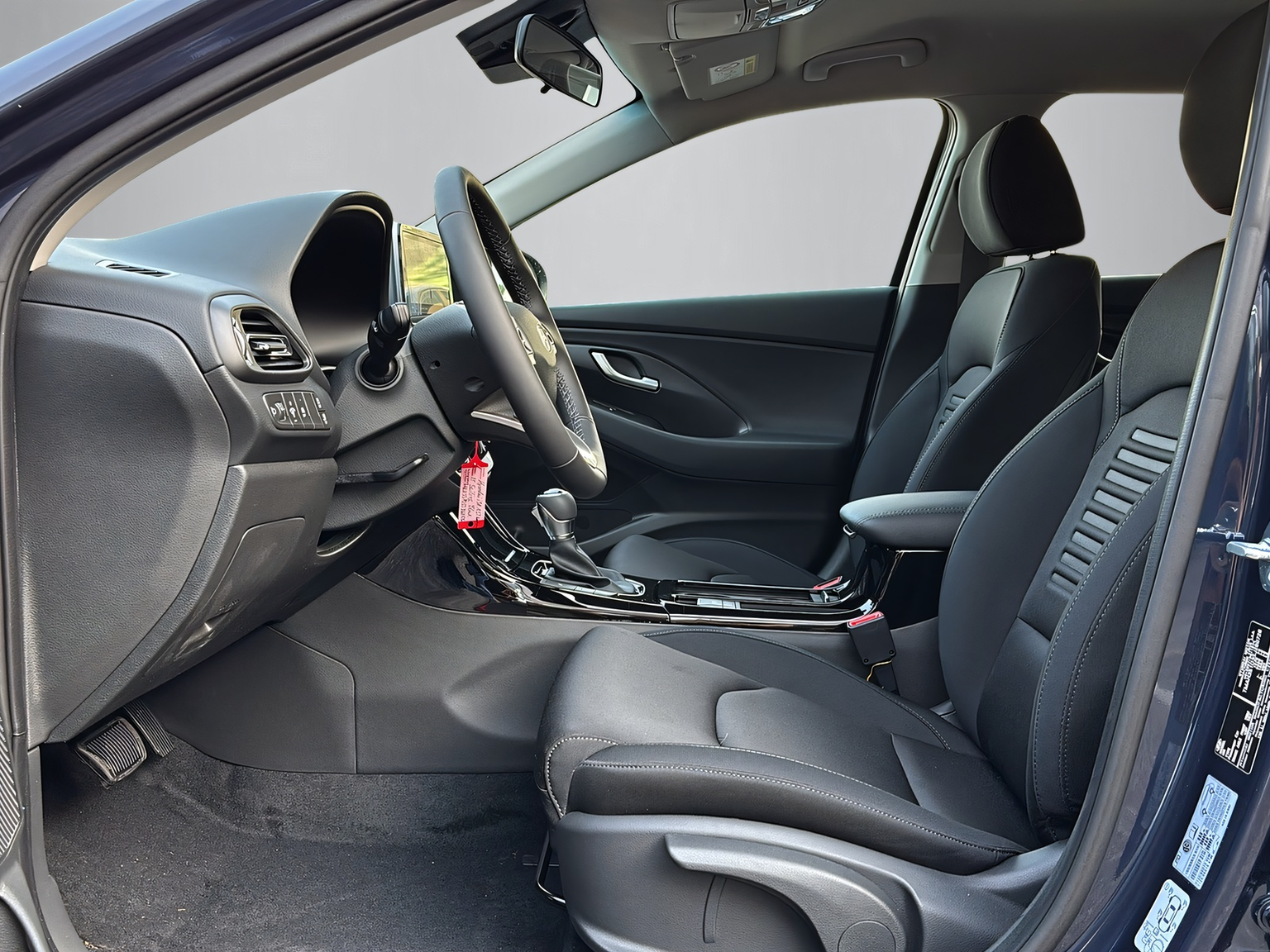HYUNDAI i30 1.5 T-GDi Amplia