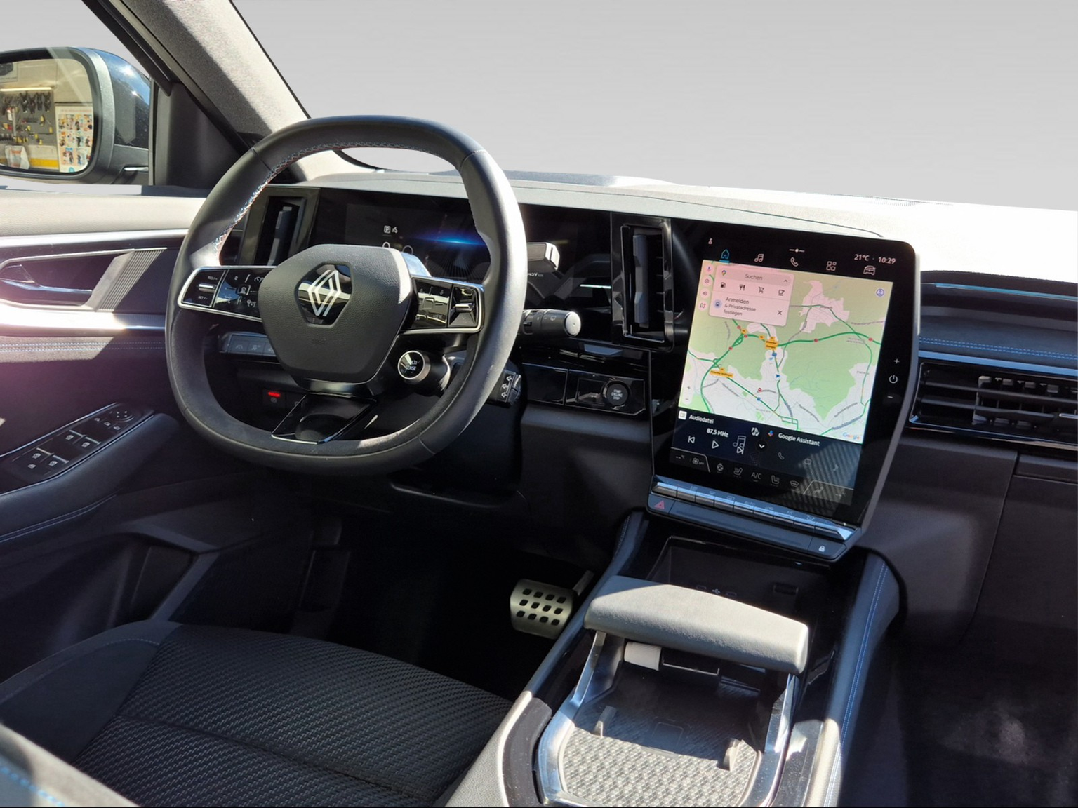 RENAULT Austral iconic Esprit hy. 200