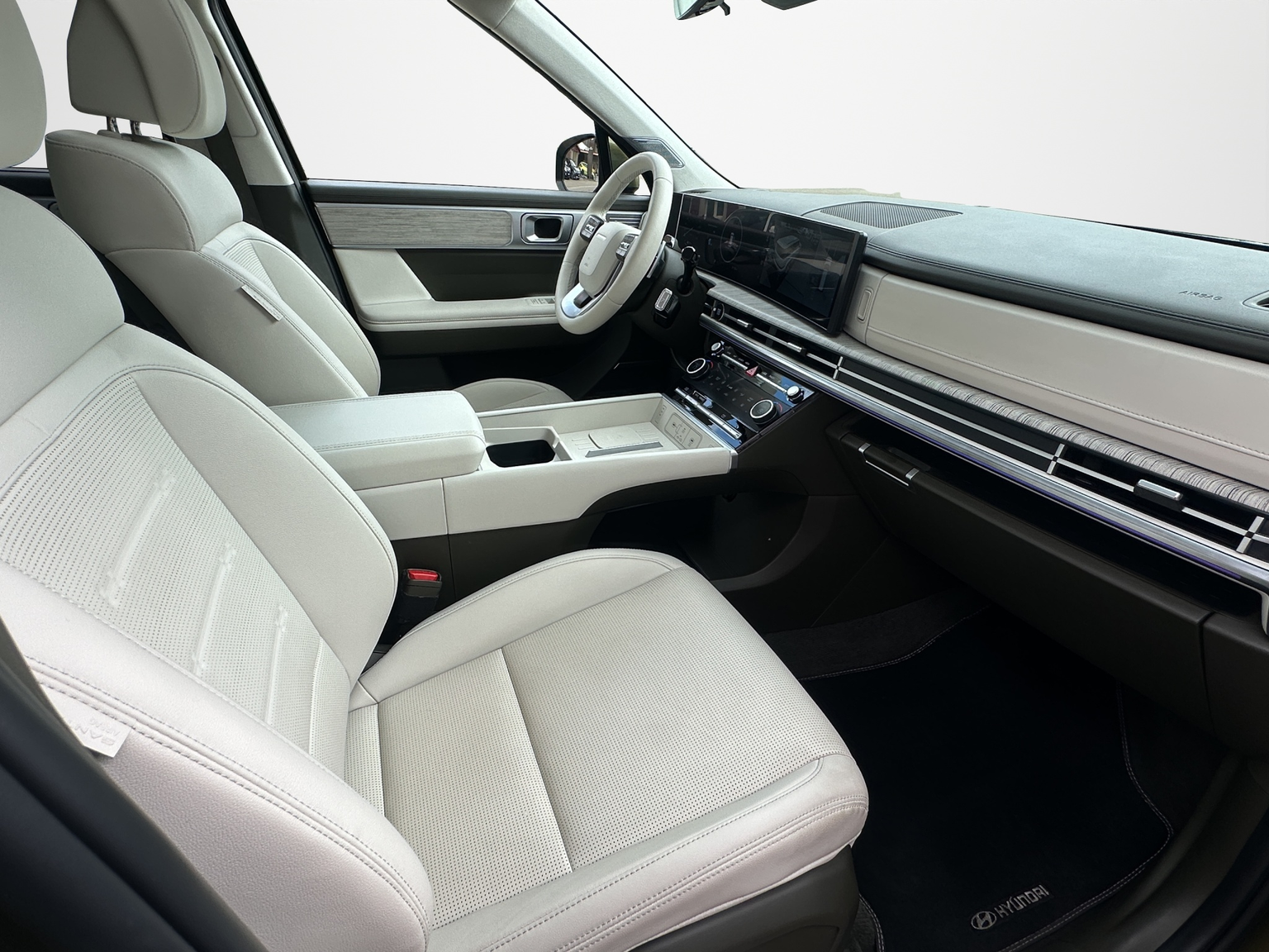HYUNDAI Santa Fe 1.6 T-GDi HEV Vertex 4WD Automatic 7-PlÀtzer