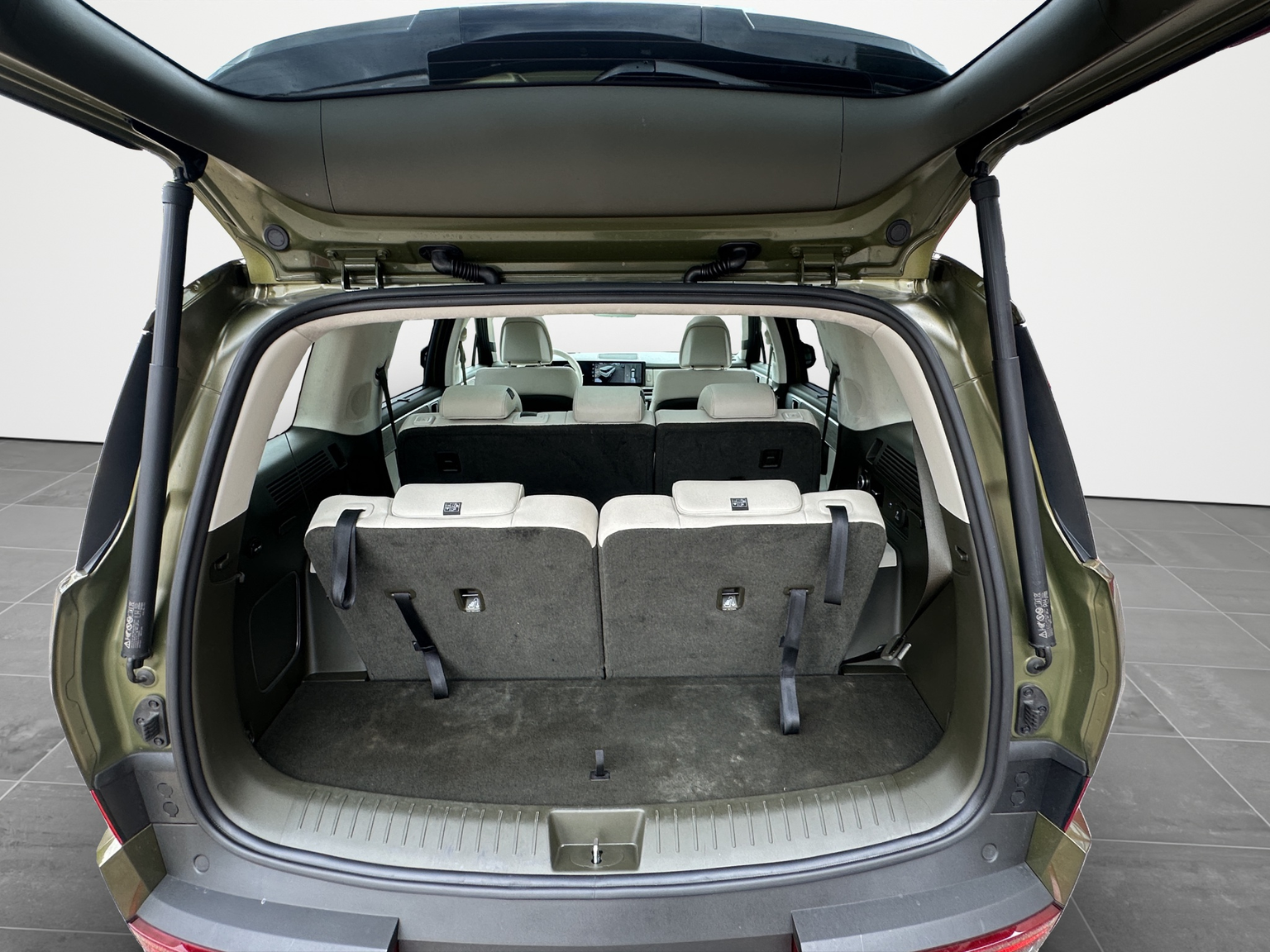 HYUNDAI Santa Fe 1.6 T-GDi HEV Vertex 4WD Automatic 7-PlÀtzer