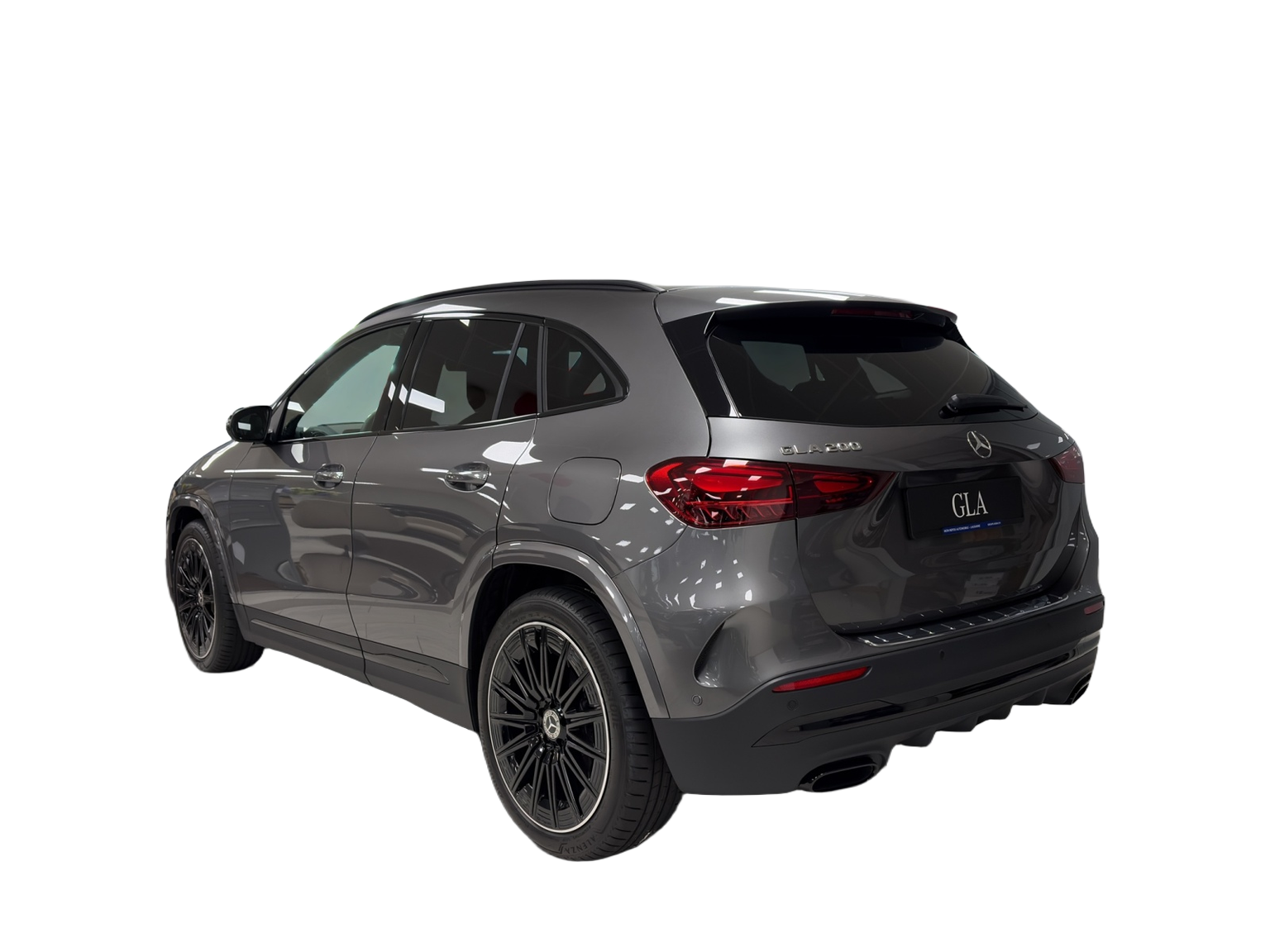 MERCEDES-BENZ GLA 200 Night Star 7G-DCT