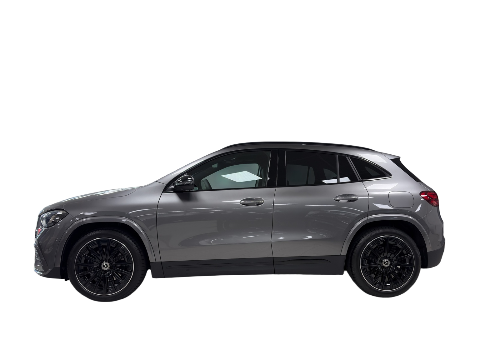 MERCEDES-BENZ GLA 200 Night Star 7G-DCT