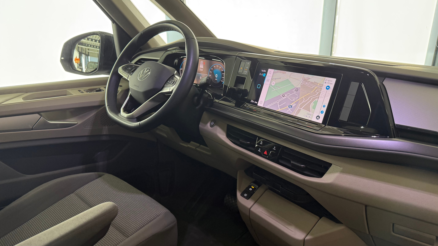 VW Multivan kurz 2.0 TDI DSG