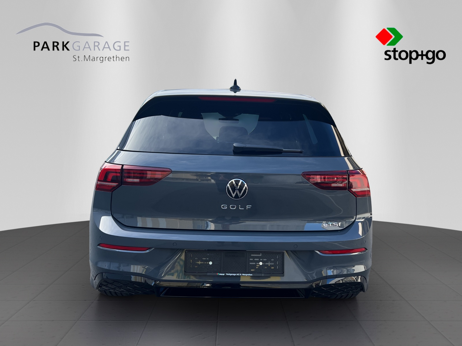 VW Golf VIII 1.5 eTSI R-Line DSG