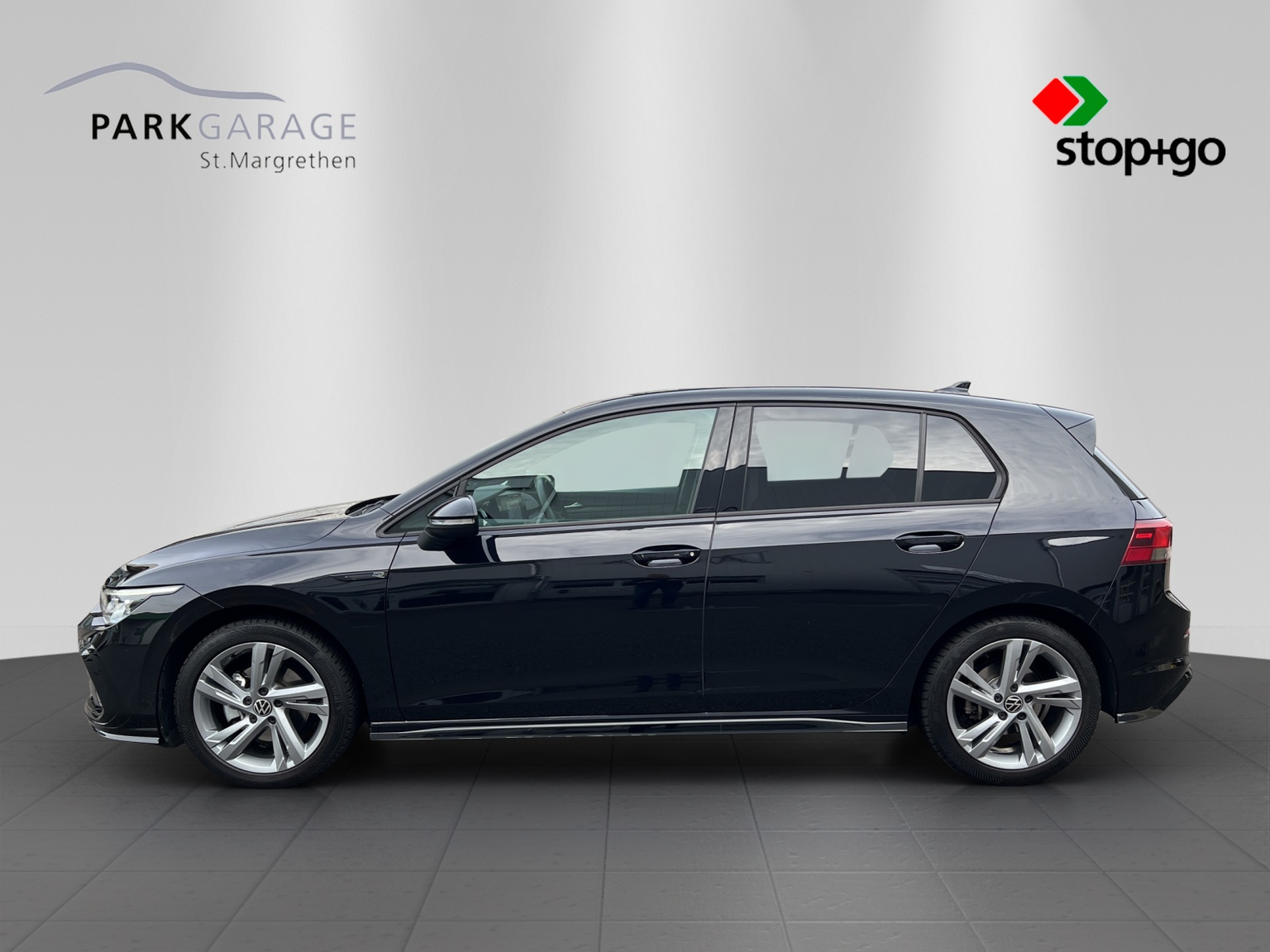VW Golf VIII 1.5 eTSI R-Line DSG