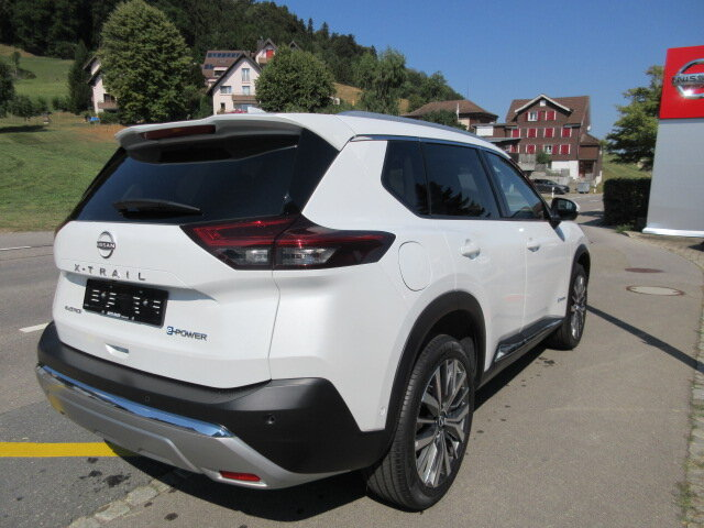 NISSAN X-Trail 1.5 VC-T Tekna+ e-4orce