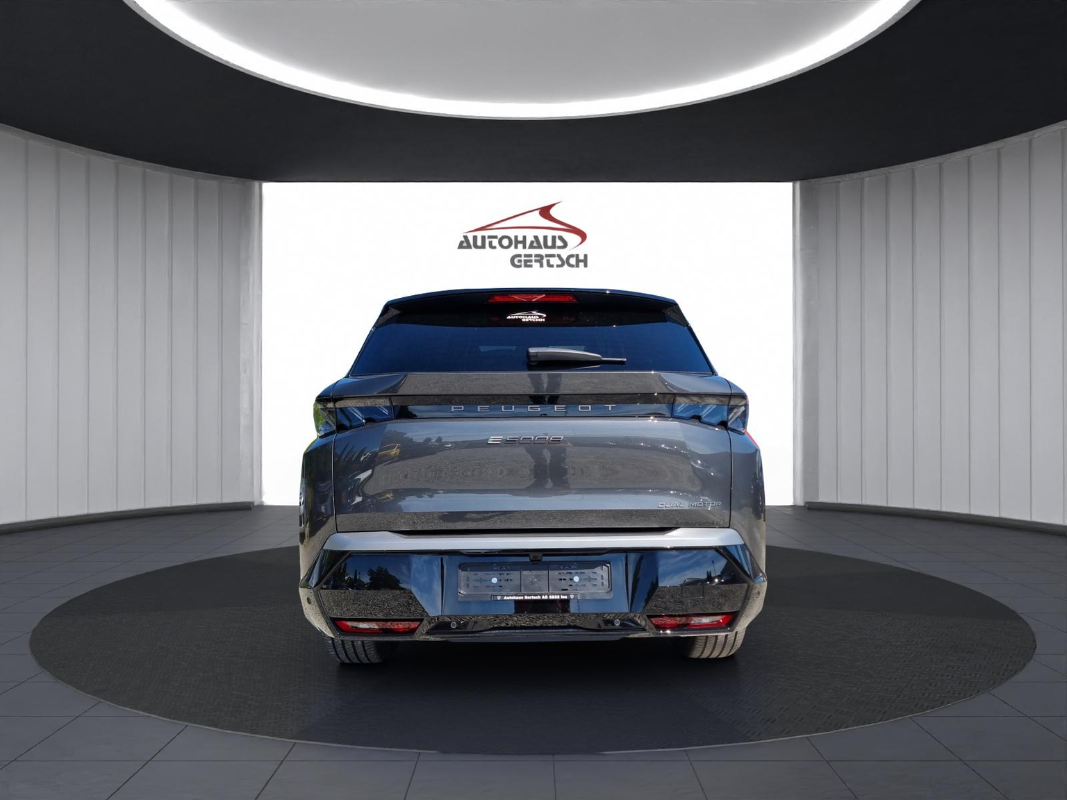 PEUGEOT 5008 e-Launch Edition AWD