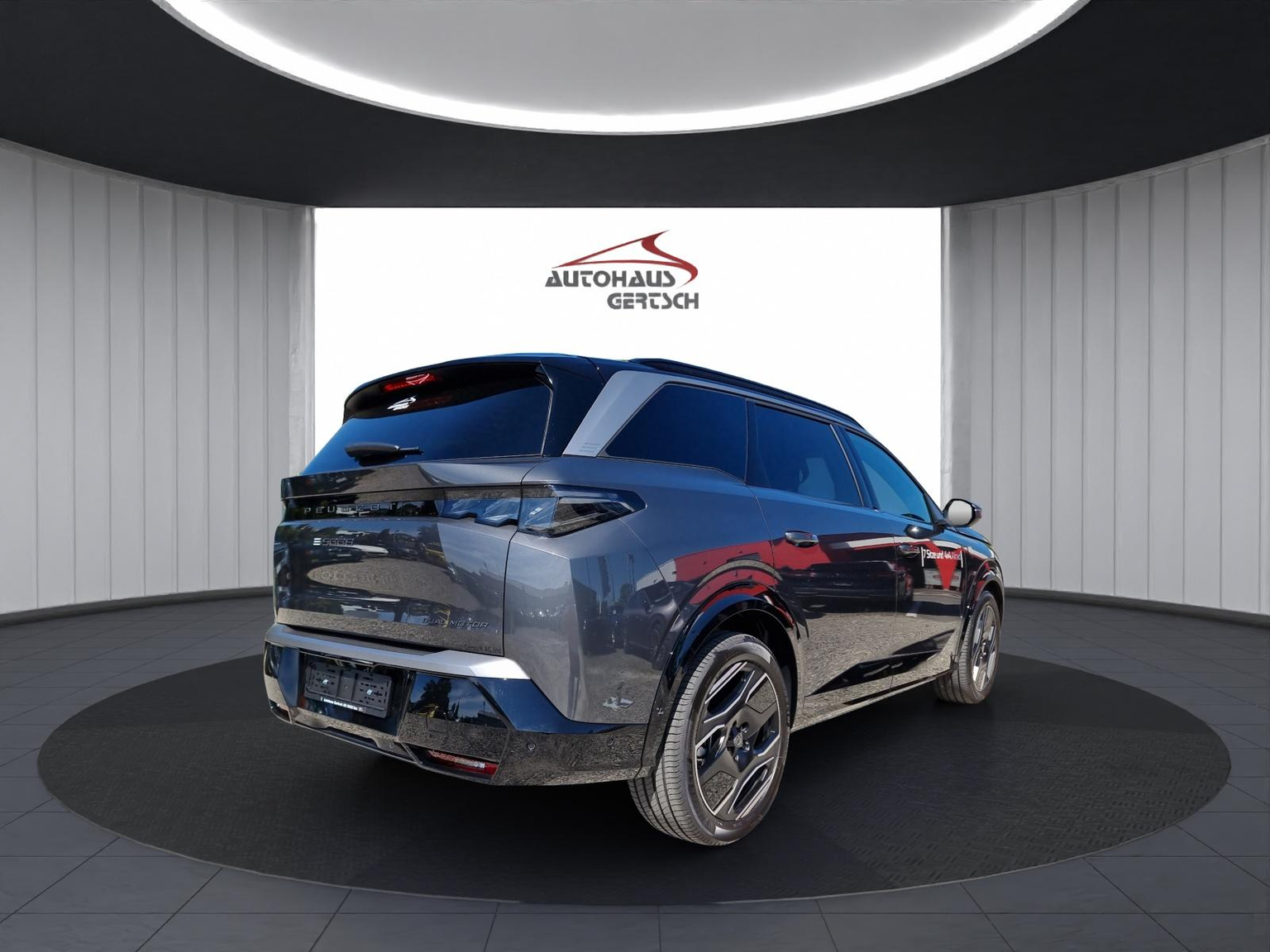 PEUGEOT 5008 e-Launch Edition AWD