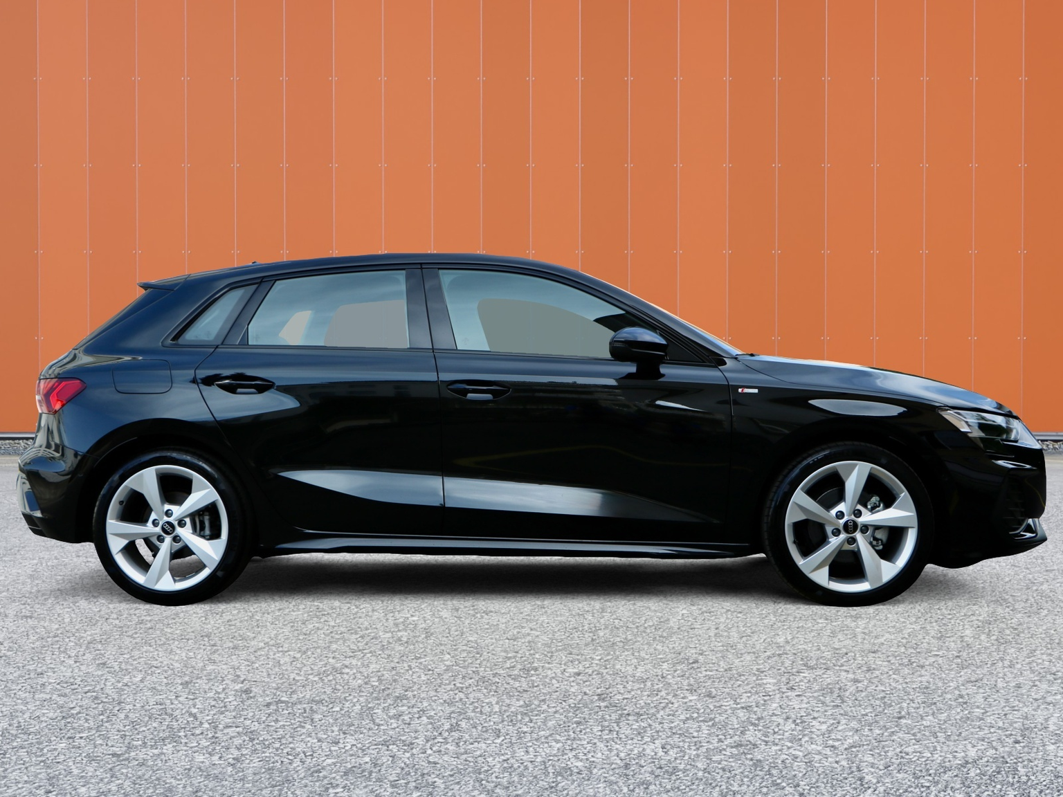 AUDI A3 Sportback TFSI 110 kW S line S tronic