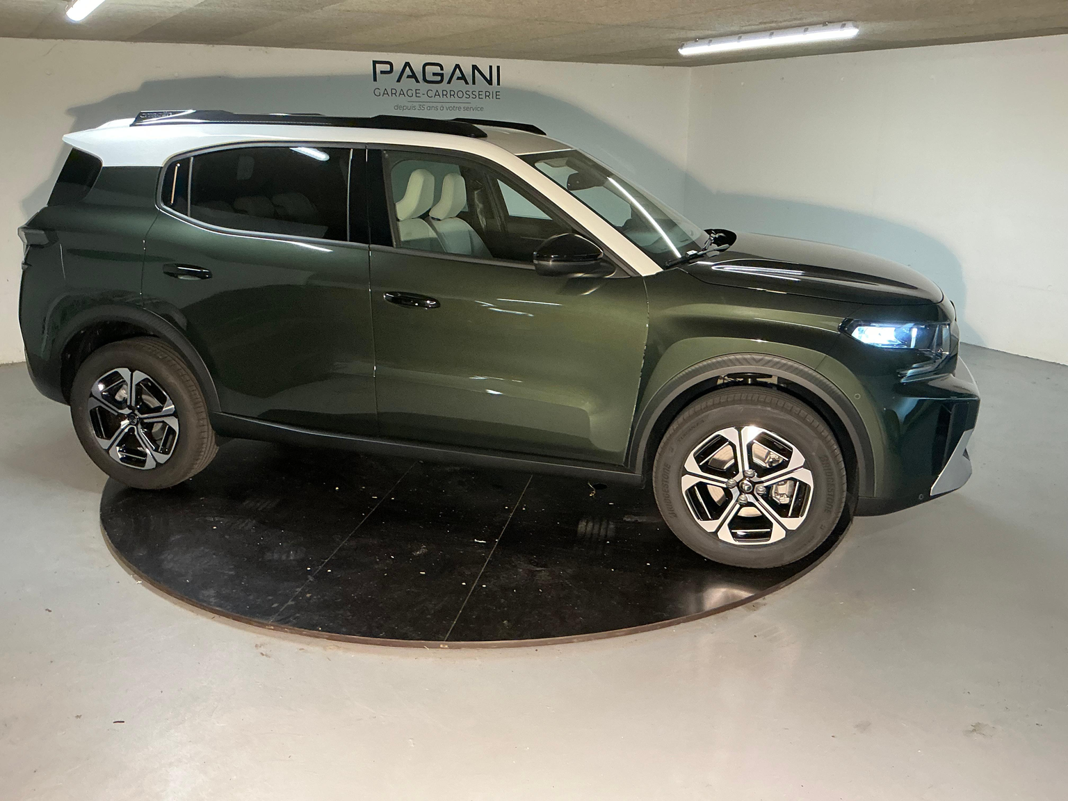 Vehicle Image