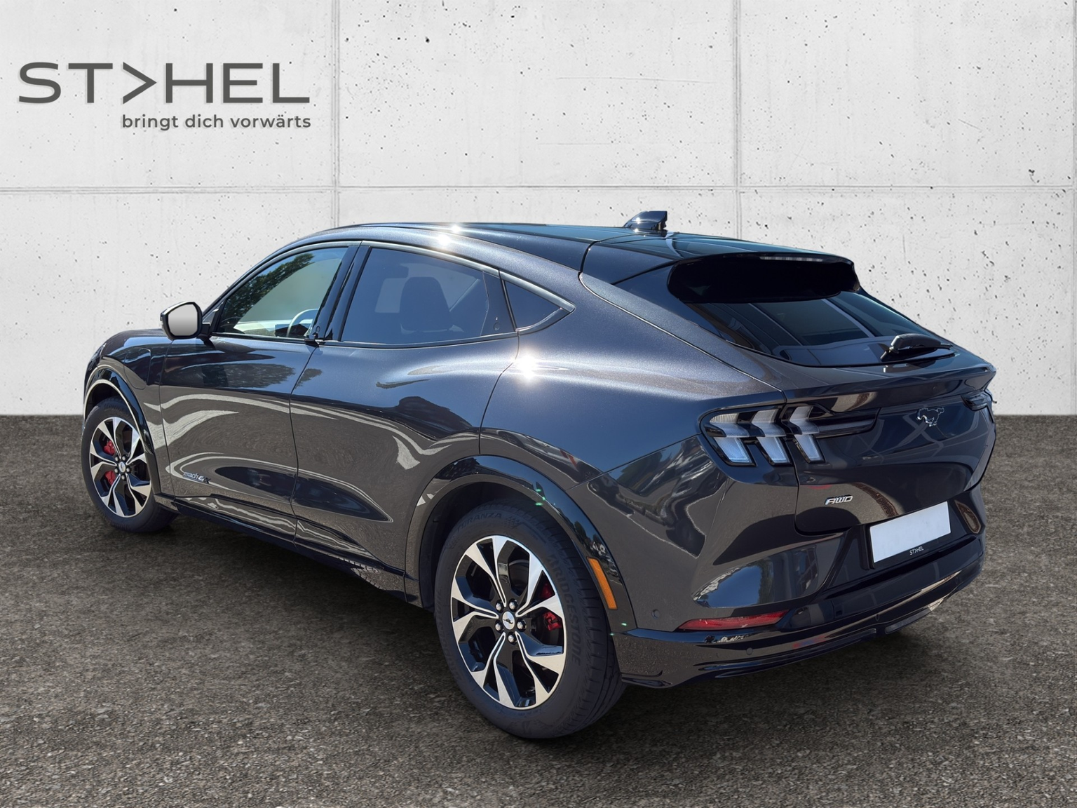 FORD Mustang Mach-E Extended AWD