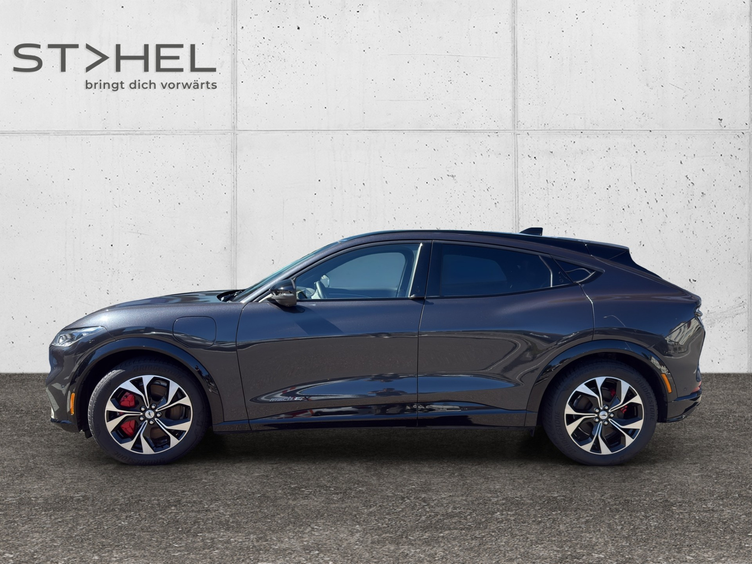 FORD Mustang Mach-E Extended AWD