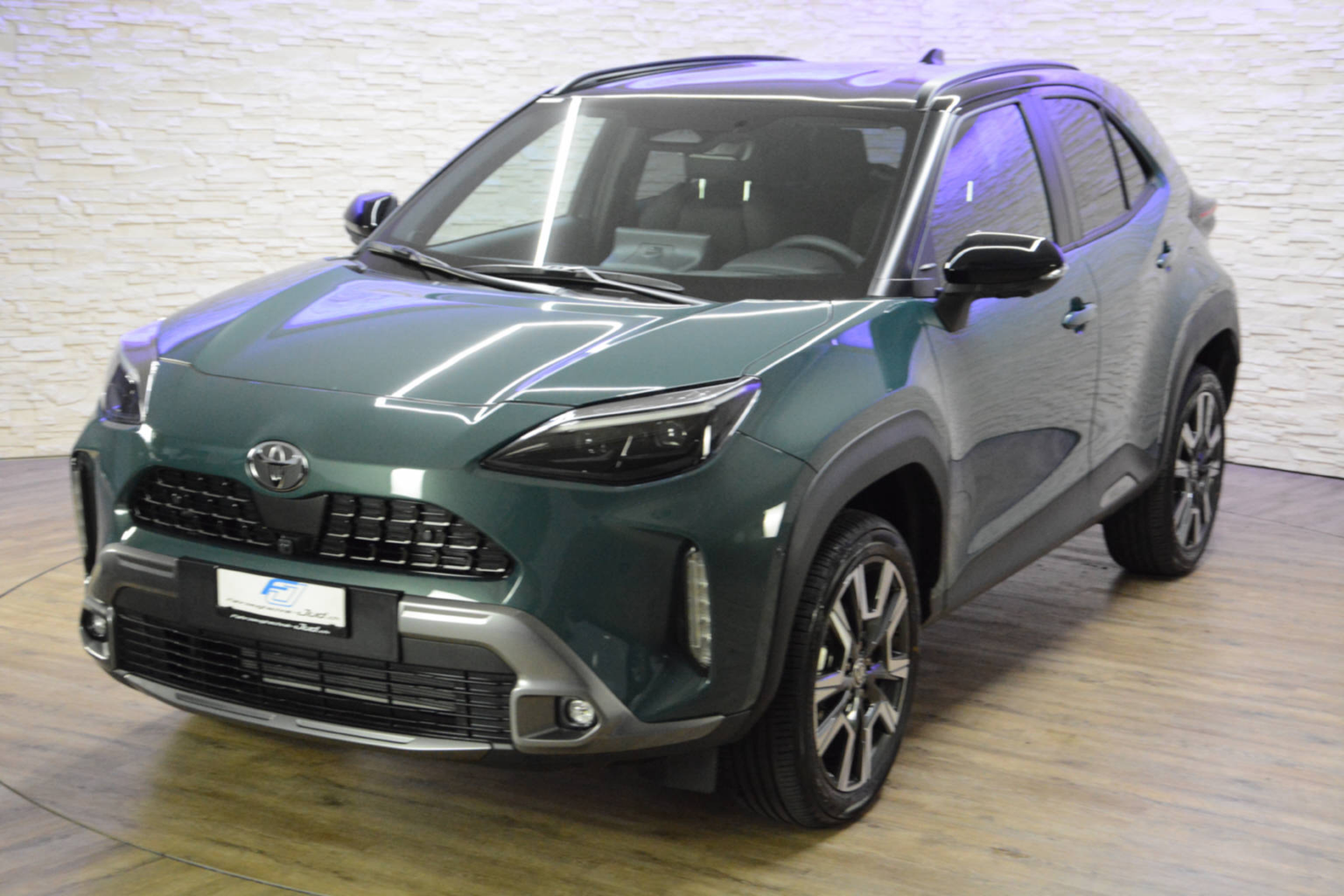 TOYOTA Yaris Cross 1.5 VVT-i HSD Premium AWD-i