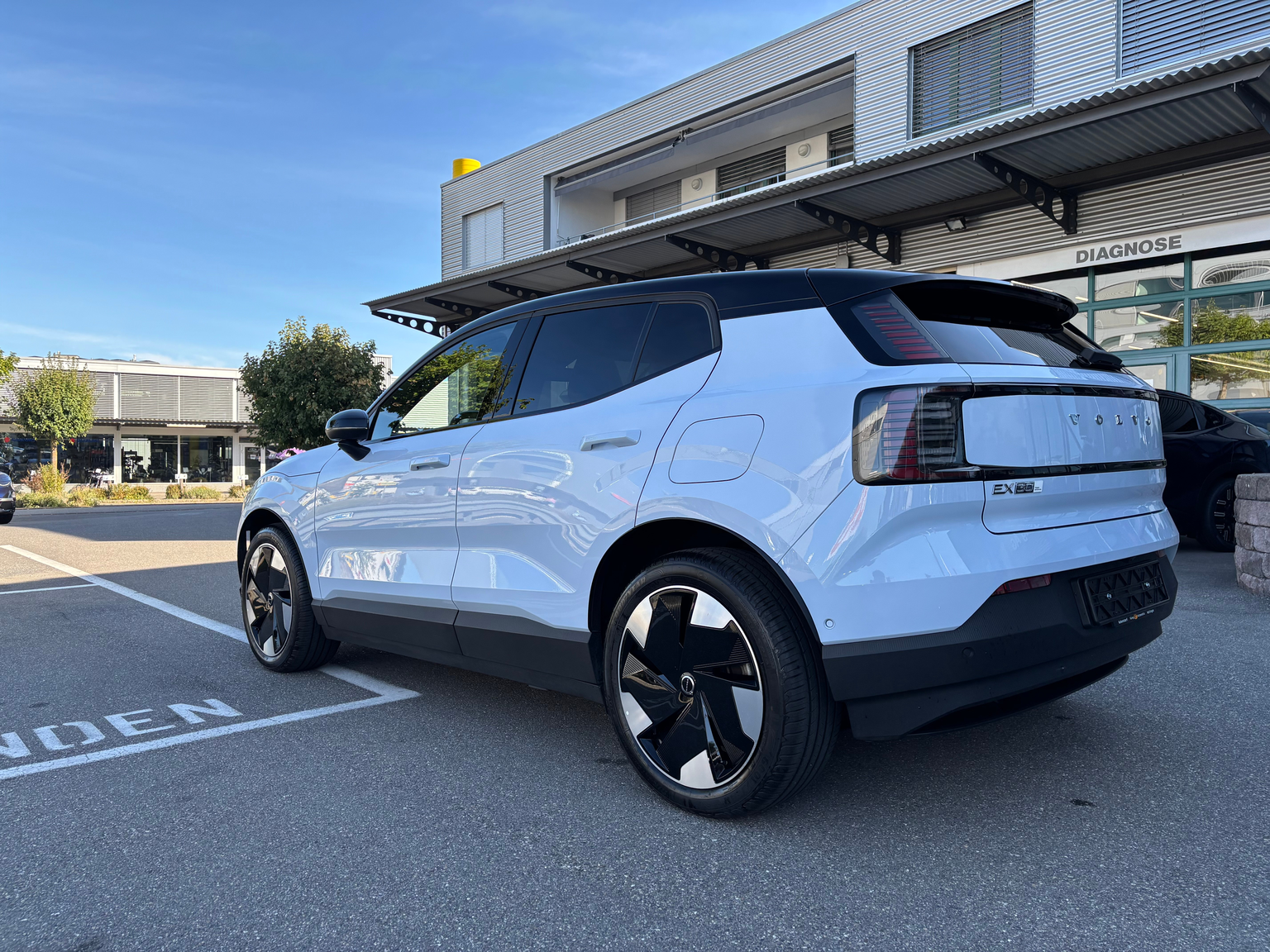 VOLVO EX30 E60 69kWh Twin Ultra