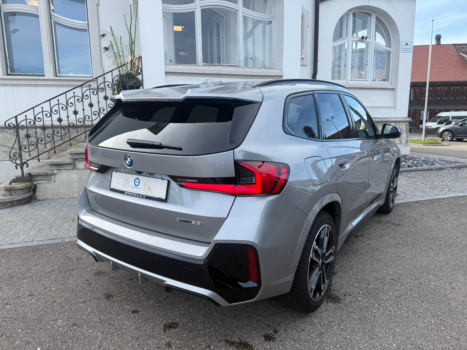 BMW X1 23i xDrive paddles M-SPORT PRO