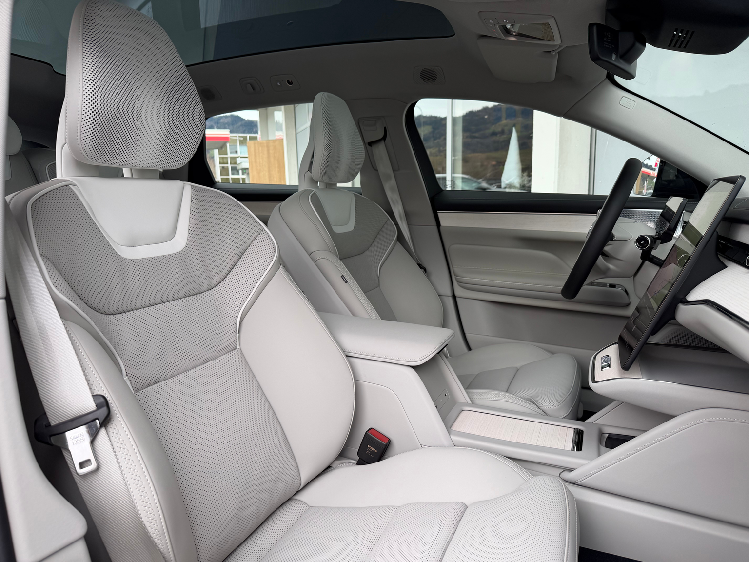 VOLVO ES90 Single Extended Range Ultra
