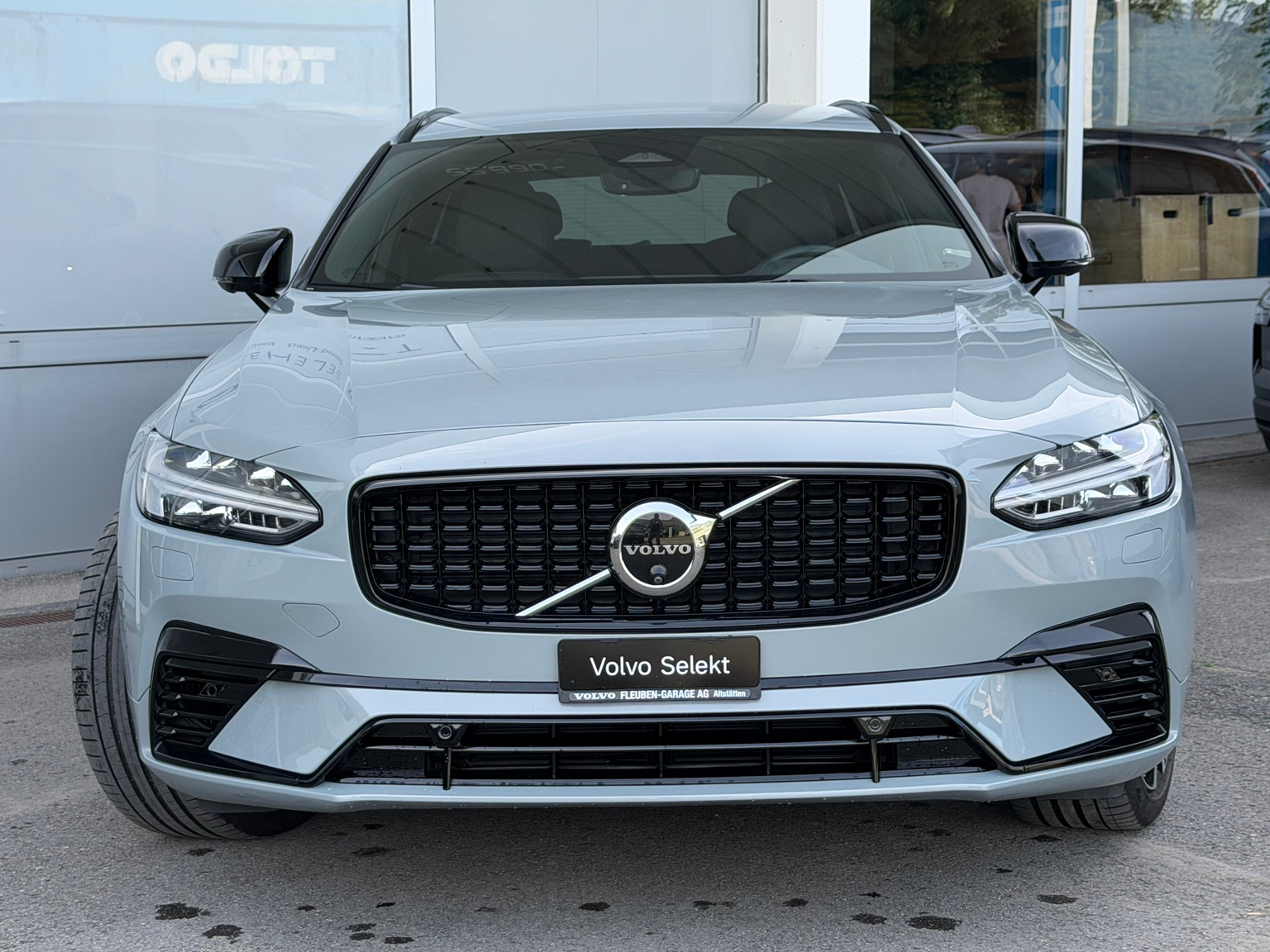 VOLVO V90 T8 eAWD Plus Dark Geartronic