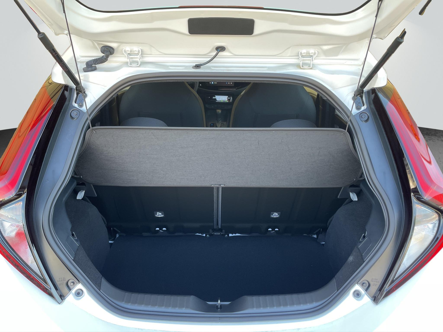 TOYOTA Aygo X 1.5 VVT-i HSD Comfort