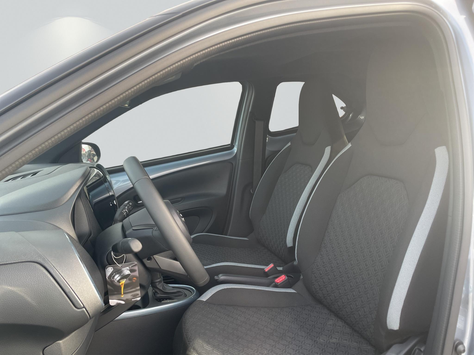 TOYOTA Aygo X 1.0 VVT-i Trend